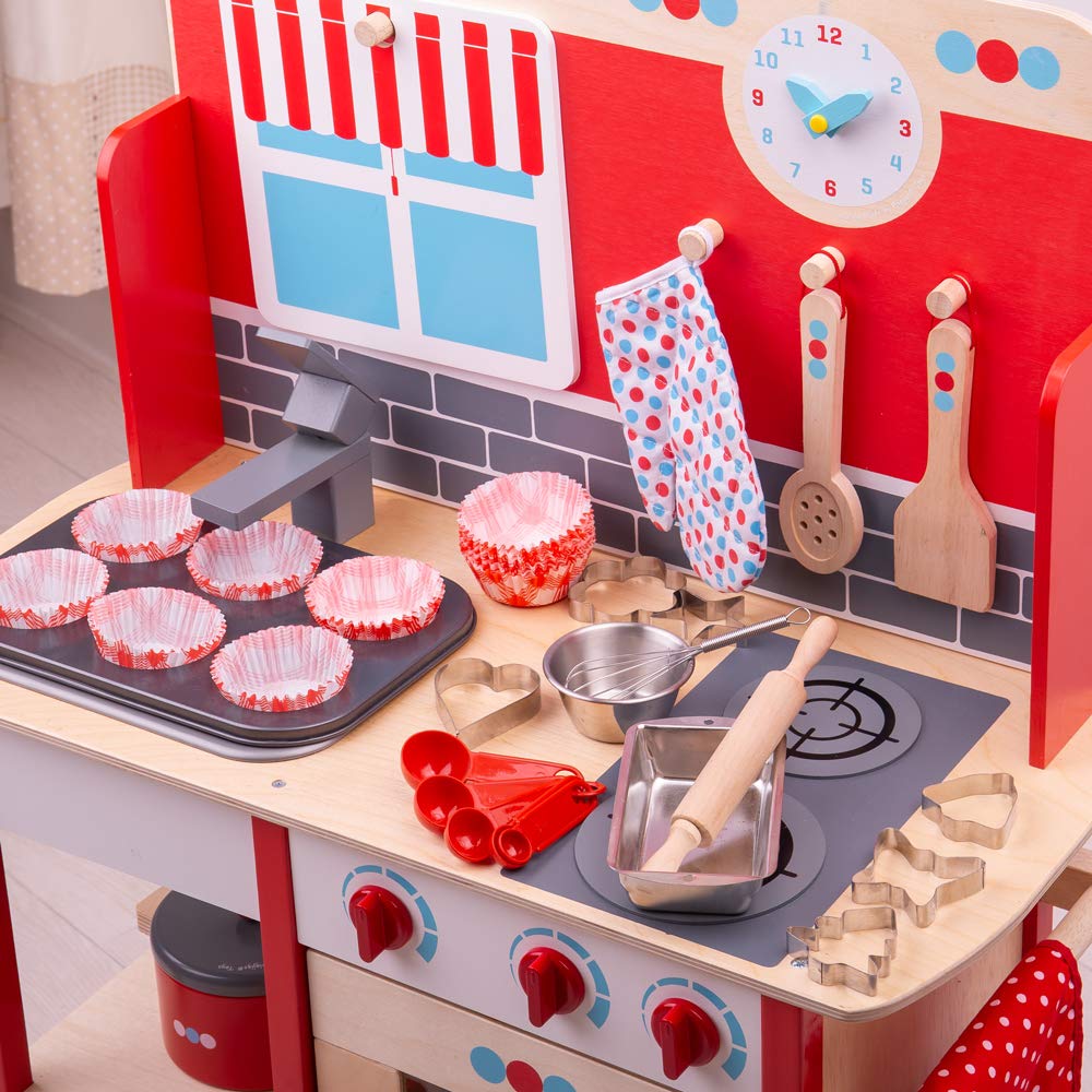 Bigjigs Toys Young Chefs Baking Set for Kids - Pretend Play Kitchen Accessories, Wooden Cake & Cookie Baking Toys | Perfect for Role Play, Birthday Gifts & Early Learning Activities