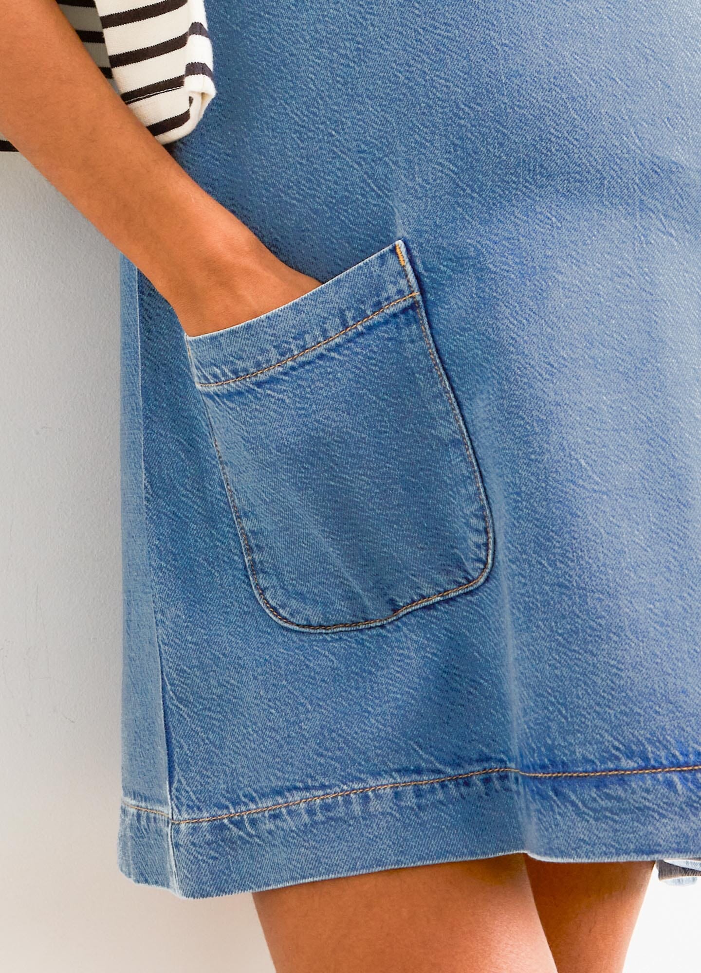 Stylish Kiley Denim Mini Dress for Women - Trendy Vintage Blue Denim Skater Dress - Perfect for Casual Outings, Date Nights & Summer Festivals