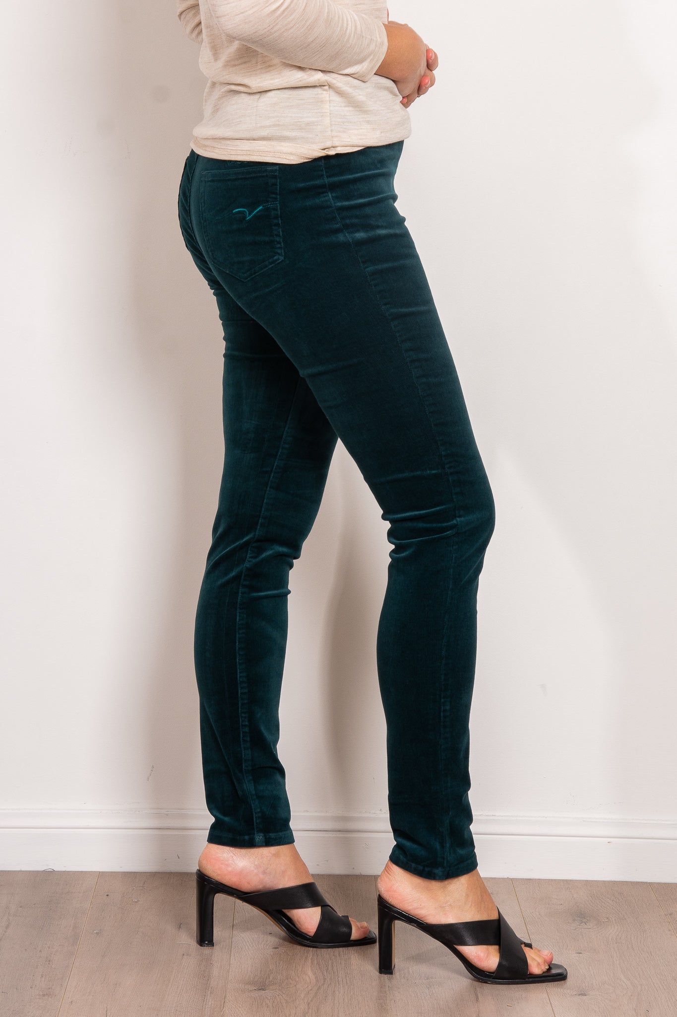Vassalli Women's Fine Skinny Corduroy Pull On Pants - Stretch Comfort Fit High Waisted Trousers for Work, Office & Casual Wear