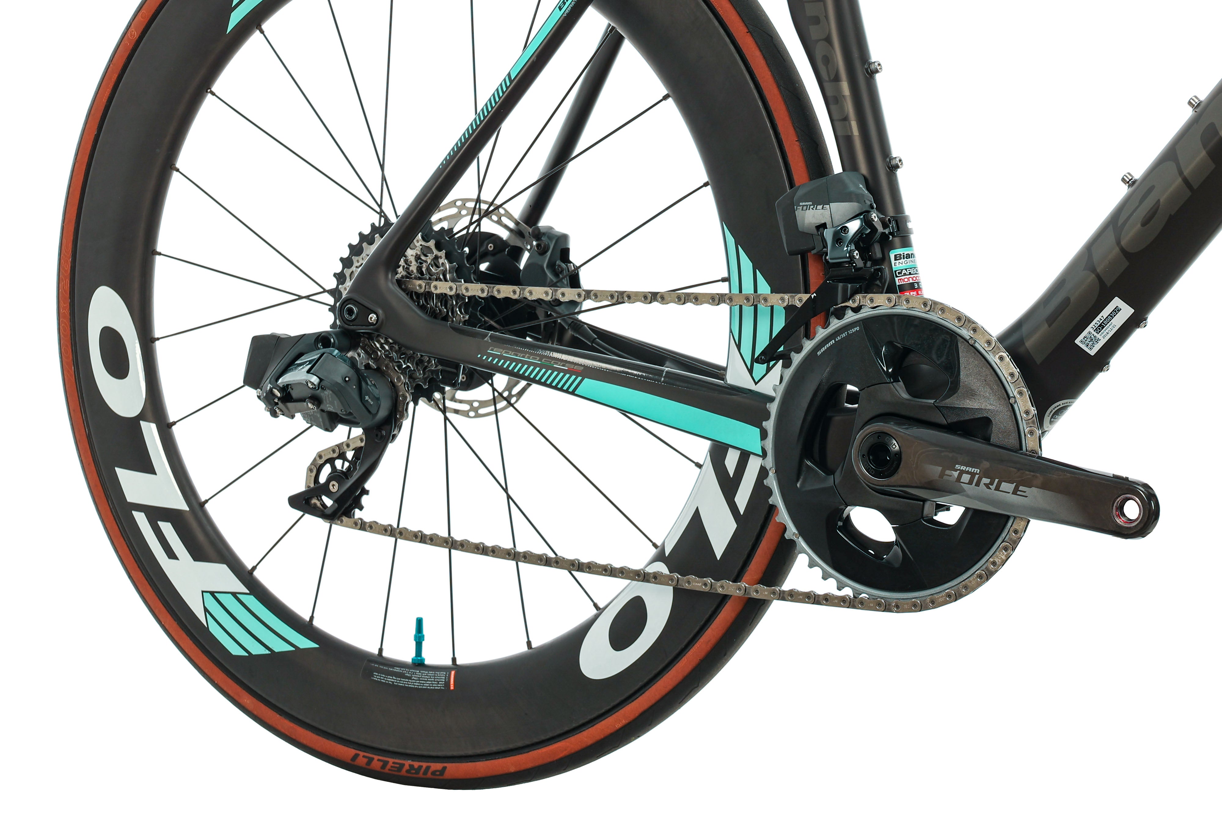 Bianchi Oltre XR3 Disc Road Bike 2019 - 57cm Carbon Frame Racing Bicycle for Men & Women - Perfect for Road Racing, Endurance Training & Long-Distance Cycling