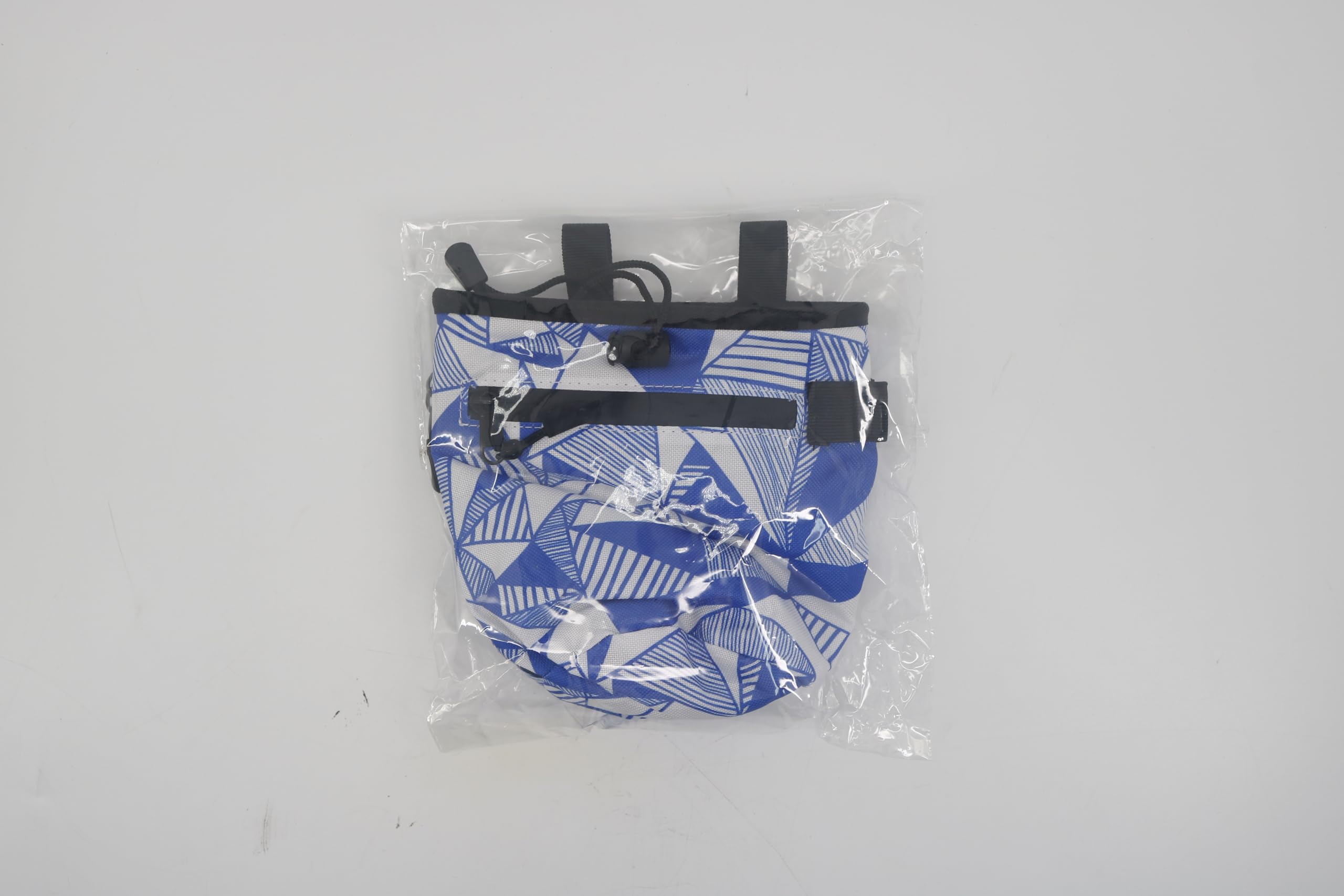 NewDoar Chalk Bag for Rock Climbing & Bouldering - Quick-Clip Belt, 2 Large Zippered Pockets - Durable Chalk Bucket for Indoor/Outdoor Climbing Gyms, Crag & Training - Essential Rock Climbing Gear & Equipment