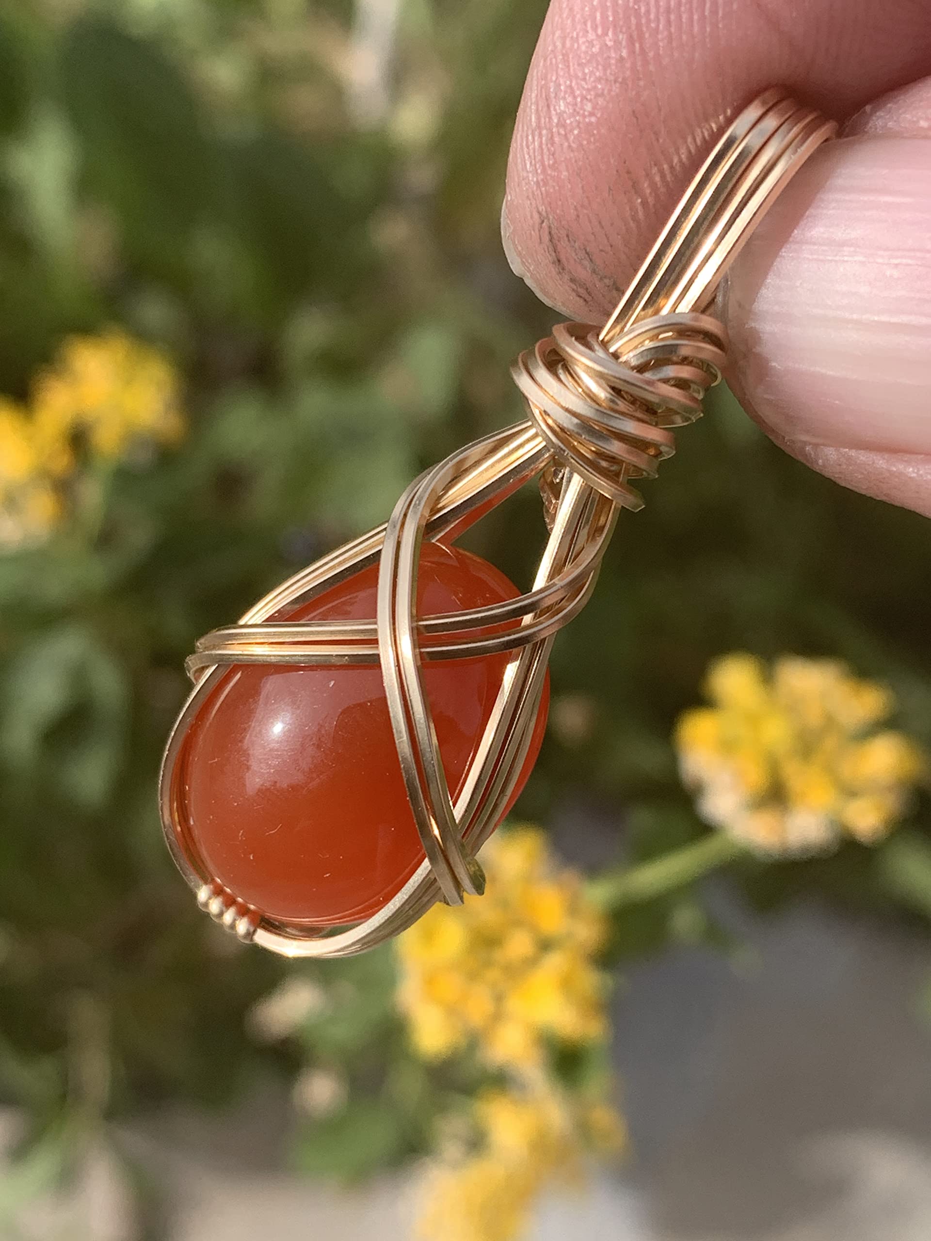14K Gold Filled Carnelian Crystal Necklace - AAA Quality Heart Wand Pendant for Reiki Healing, Romance & Energy Balance | Elegant Gift Box & Black Leather Cord | Perfect for Meditation, Yoga & Spiritual Gifts