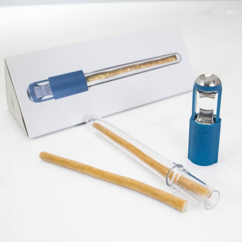 Natural Miswak Toothbrush with Travel Case - Organic Teeth Cleaning Stick for Oral Hygiene - Perfect for Travel, Camping & Daily Dental Care
