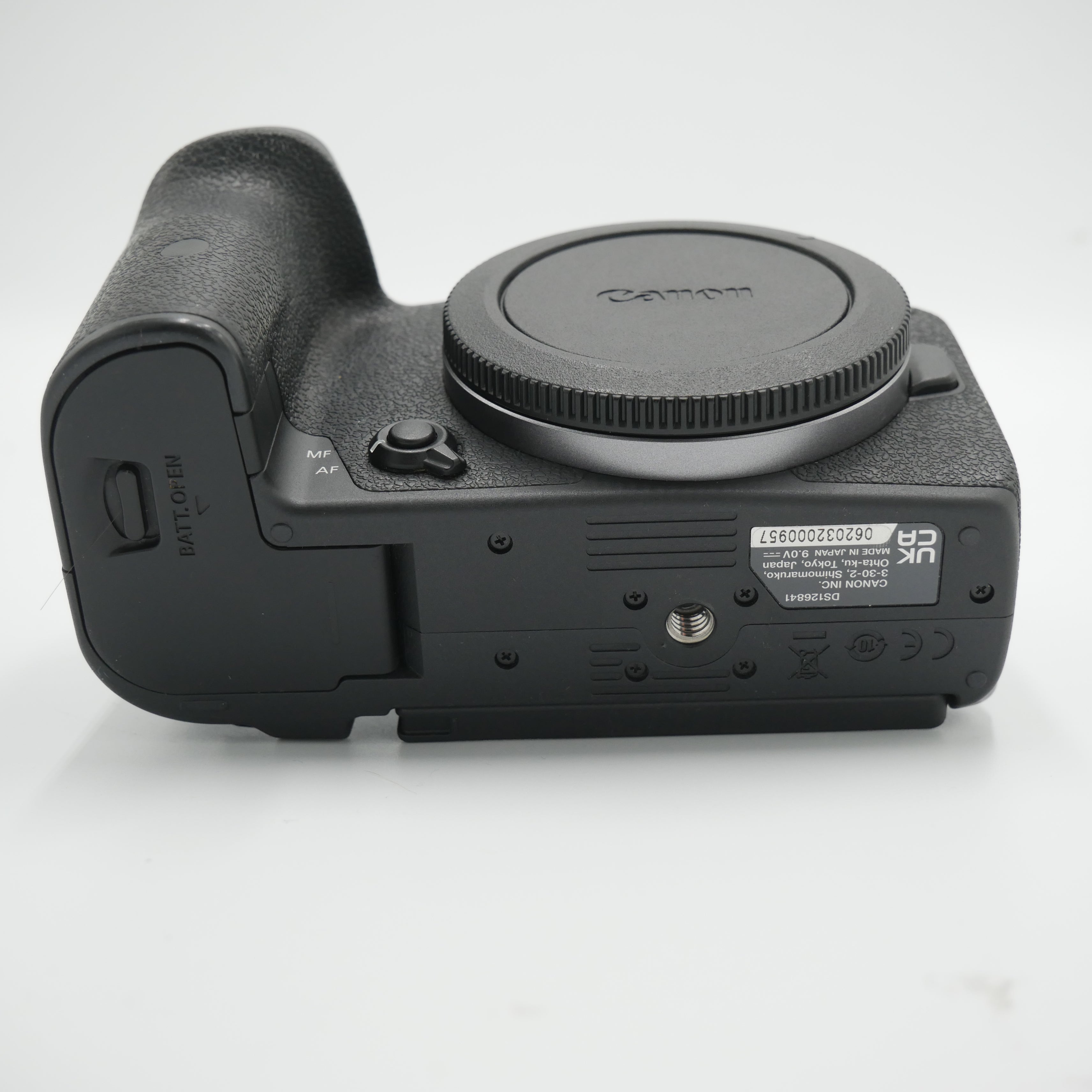 Used Canon EOS R7 Mirrorless Camera with 32.5MP Sensor & 4K Video - Perfect for Travel Photography & Vlogging