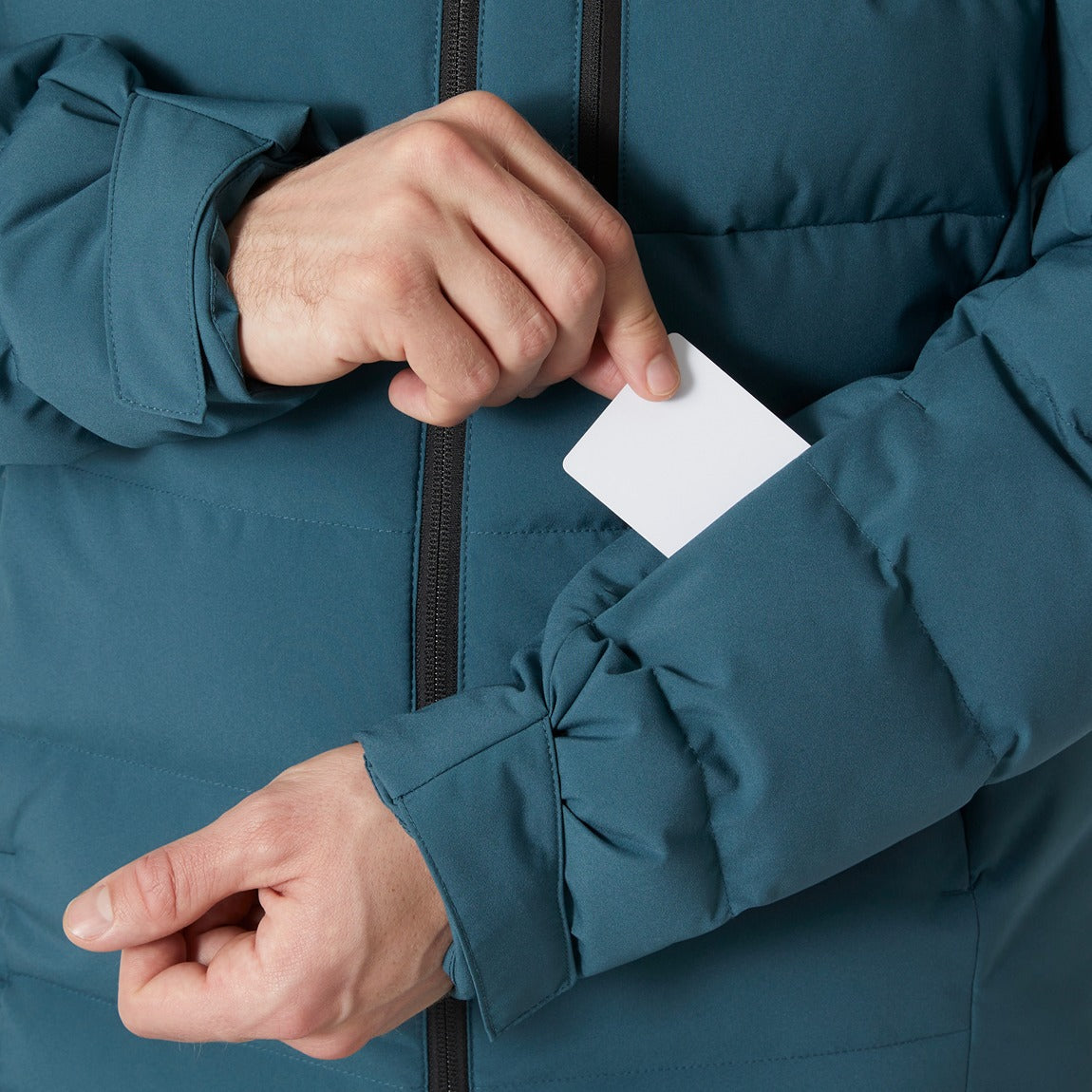 Helly Hansen Men's Bossanova Puffy Jacket - Lightweight Insulated Winter Coat for Hiking & Outdoor Activities
