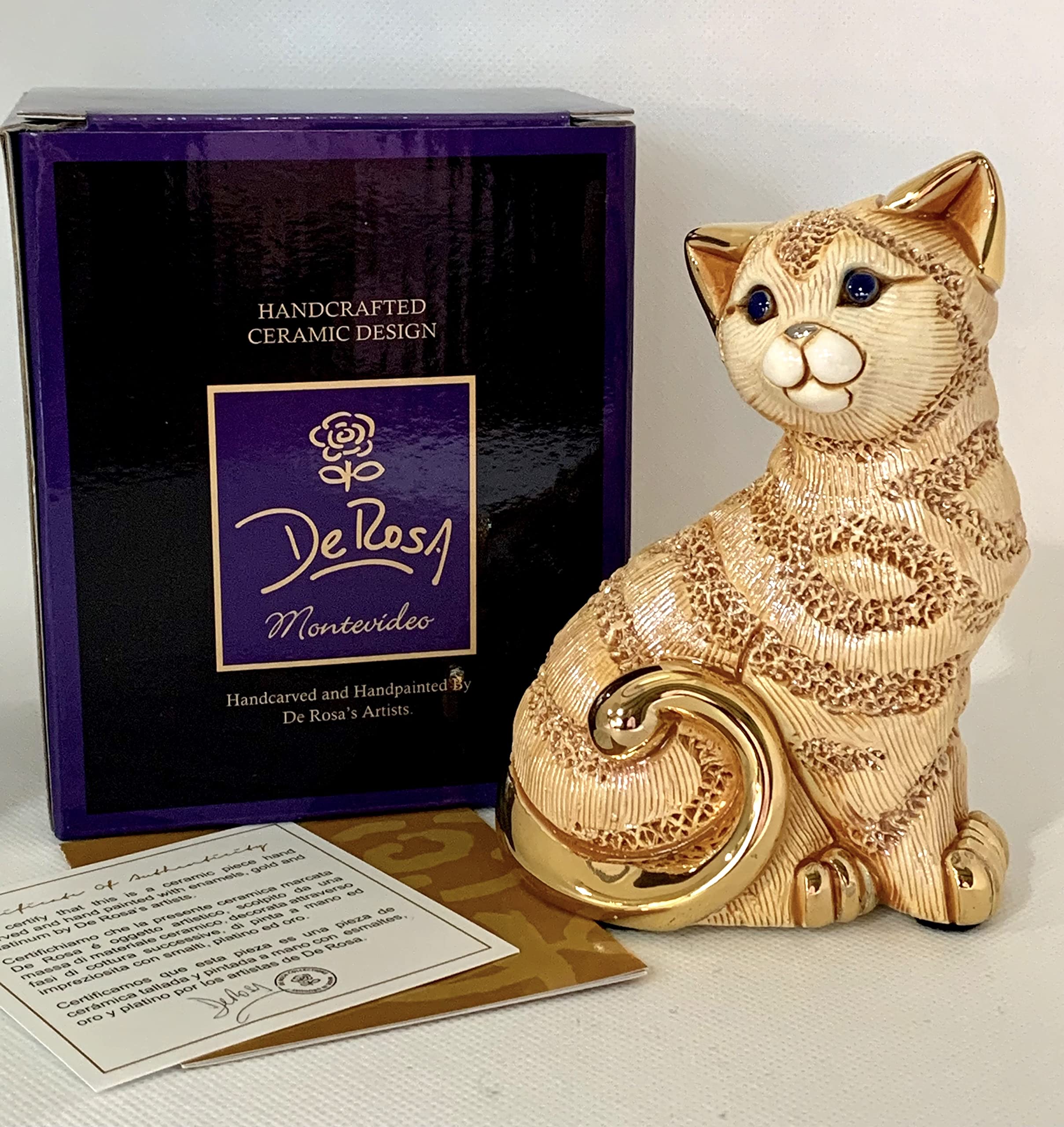 De Rosa Handmade Sculpted Ceramic Ginger Cat Figurine - Collectible Home Decor for Cat Lovers - Perfect for Bookshelf Display, Gift Giving, and Family Collections