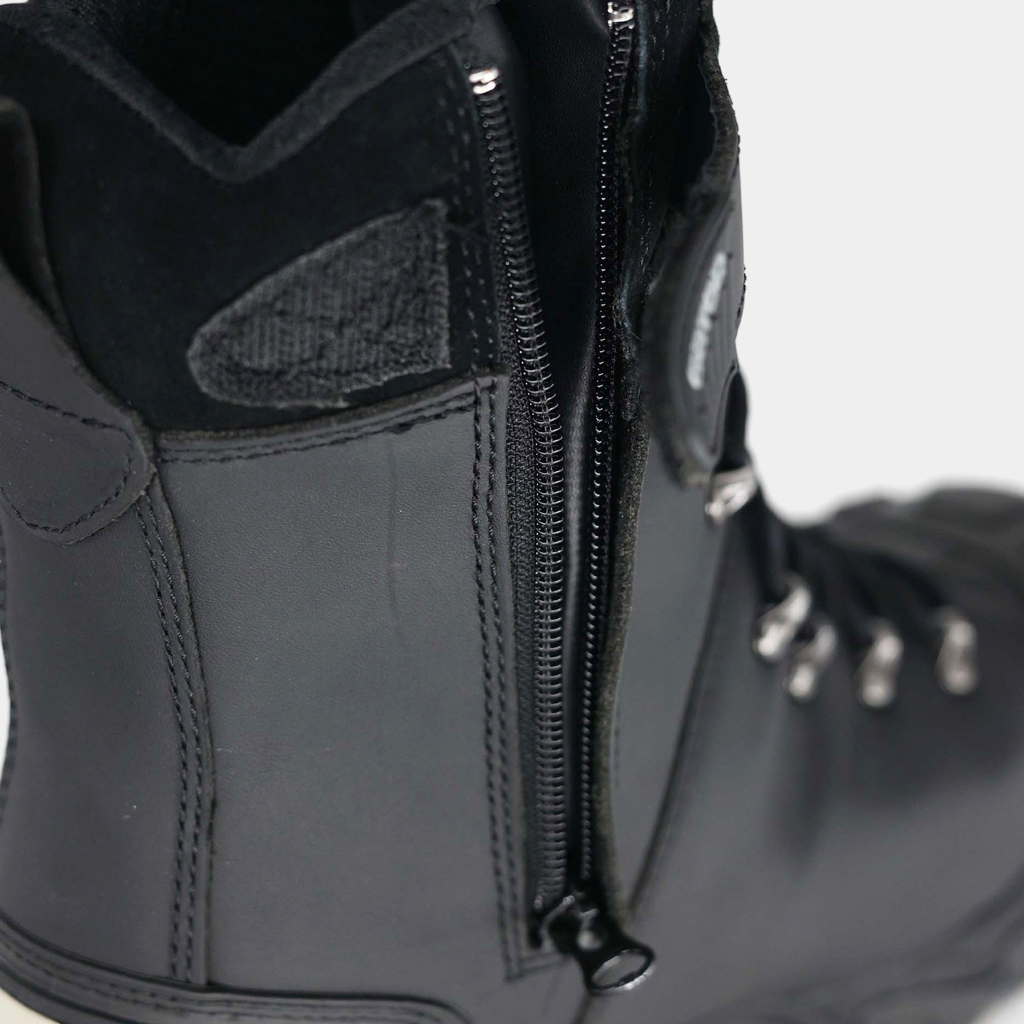 Gator Safety Boots for Men & Women - Steel Toe Work Boots with Slip Resistant & Waterproof Protection - Ideal for Construction, Warehouse & Outdoor Work