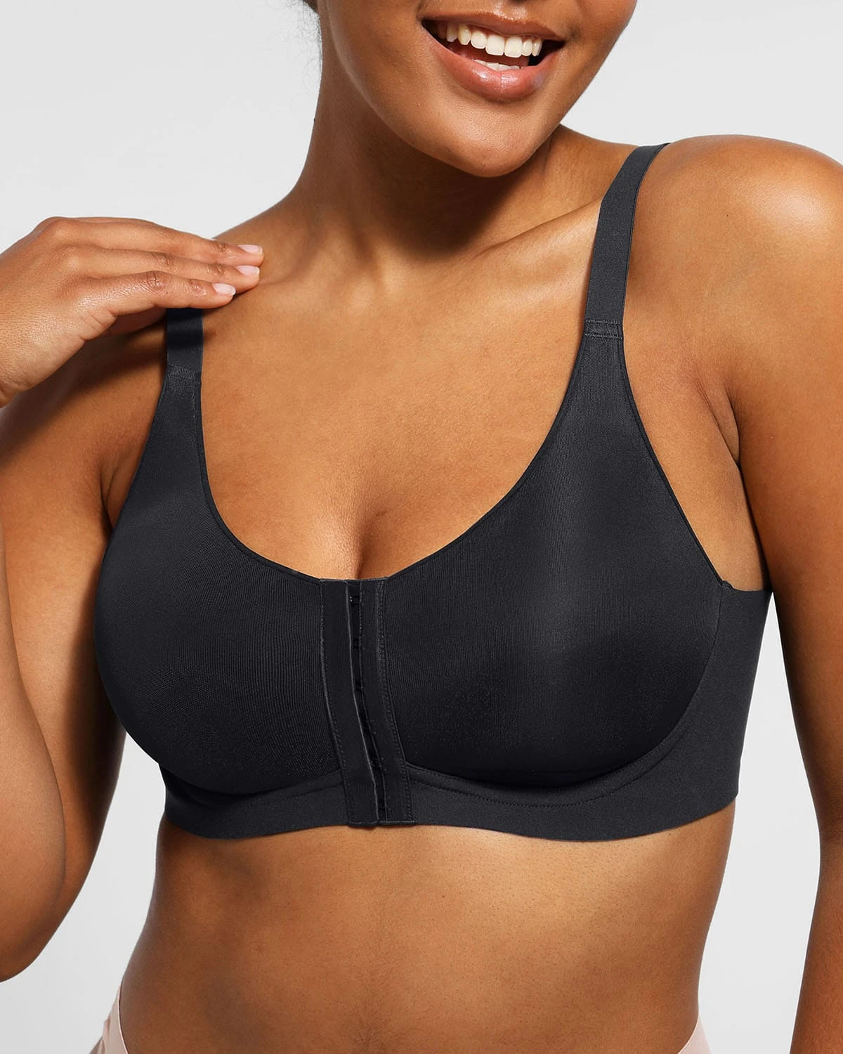 Wireless Front Hook Back Smooth Bra - Comfortable Seamless Support for Yoga, Workouts & Everyday Wear