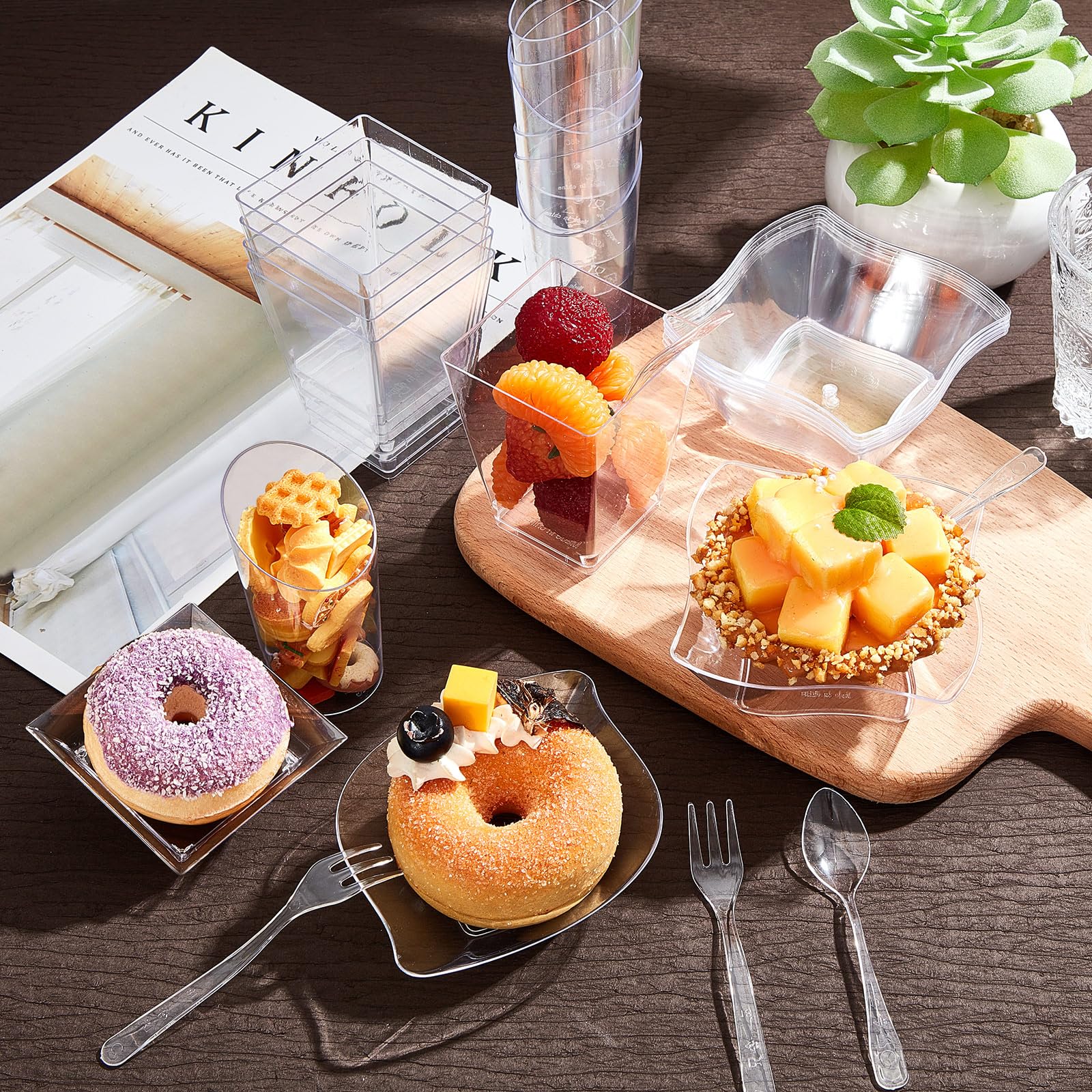 800 Pcs Mini Clear Plastic Appetizer Plates & Dessert Cups with Spoons Forks Set - Disposable Party Serving Supplies for Weddings, Birthdays, Catering & Events