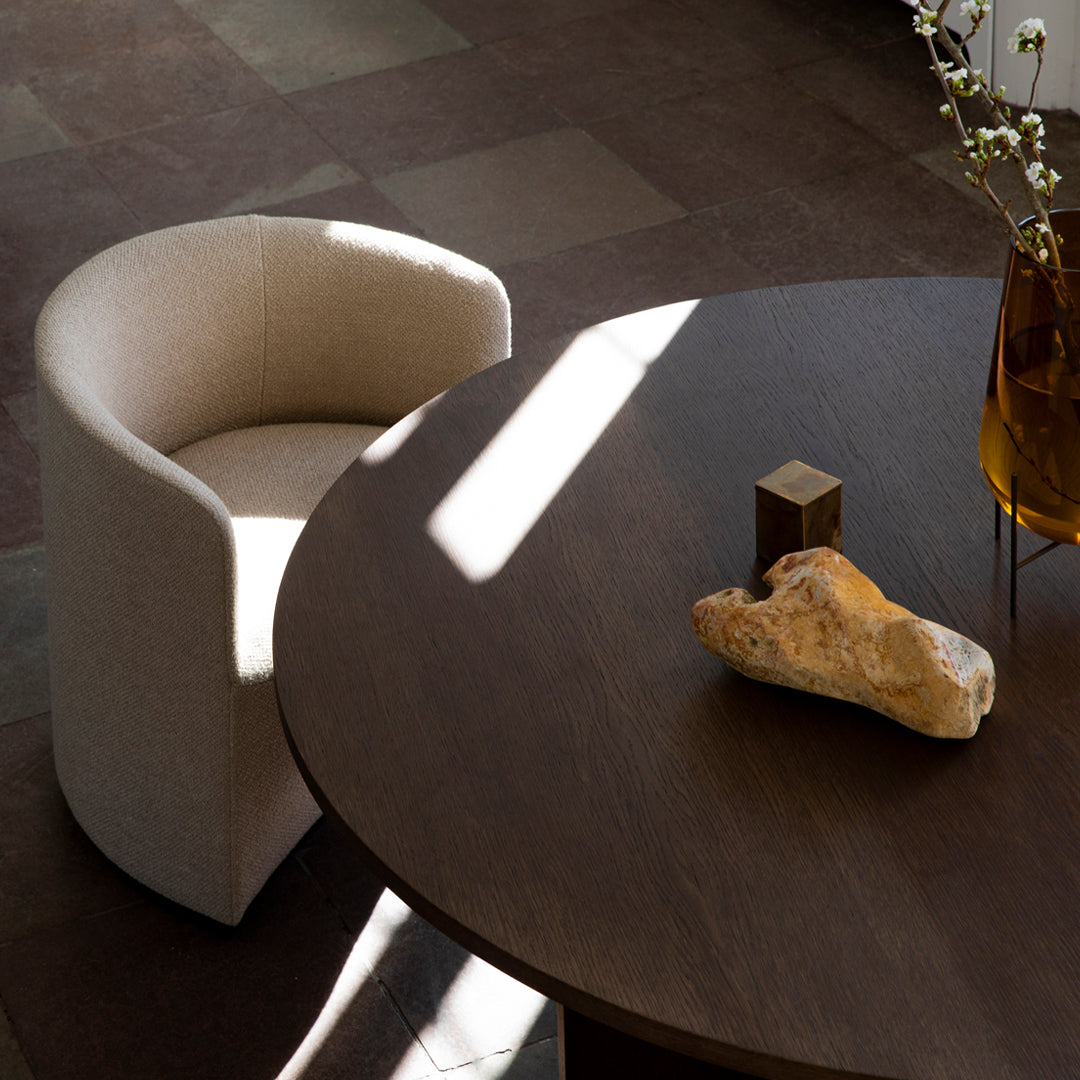 Stylish Androgyne Dining Table - Modern & Versatile for Kitchen, Dining Room, or Office | Perfect for Small Spaces & Entertaining Guests