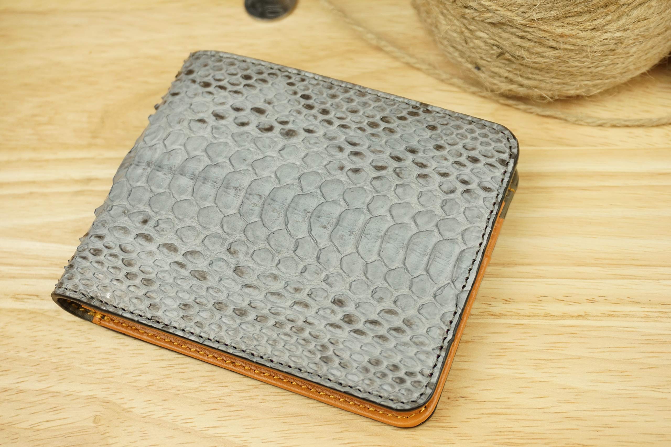 Premium Grey Python Leather Wallet for Men - Genuine Full Grain Python Skin Bifold Billfold - Stylish & Durable Men's Accessory - Perfect for Everyday Use, Business & Travel