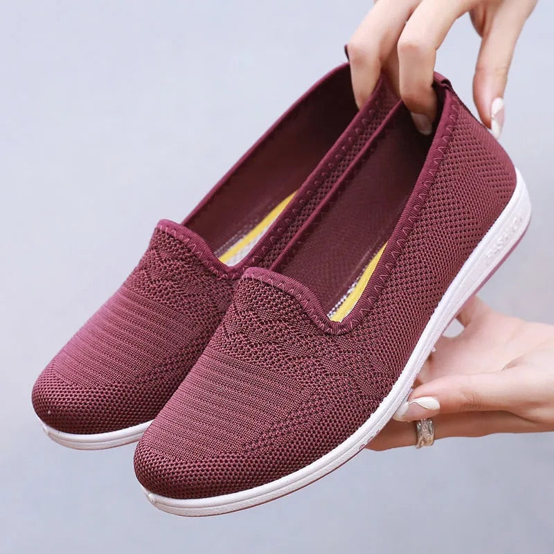 Women's Comfortable Flat Shoes - Breathable & Lightweight Cloth Slip-Ons for Casual Wear, Walking & Travel