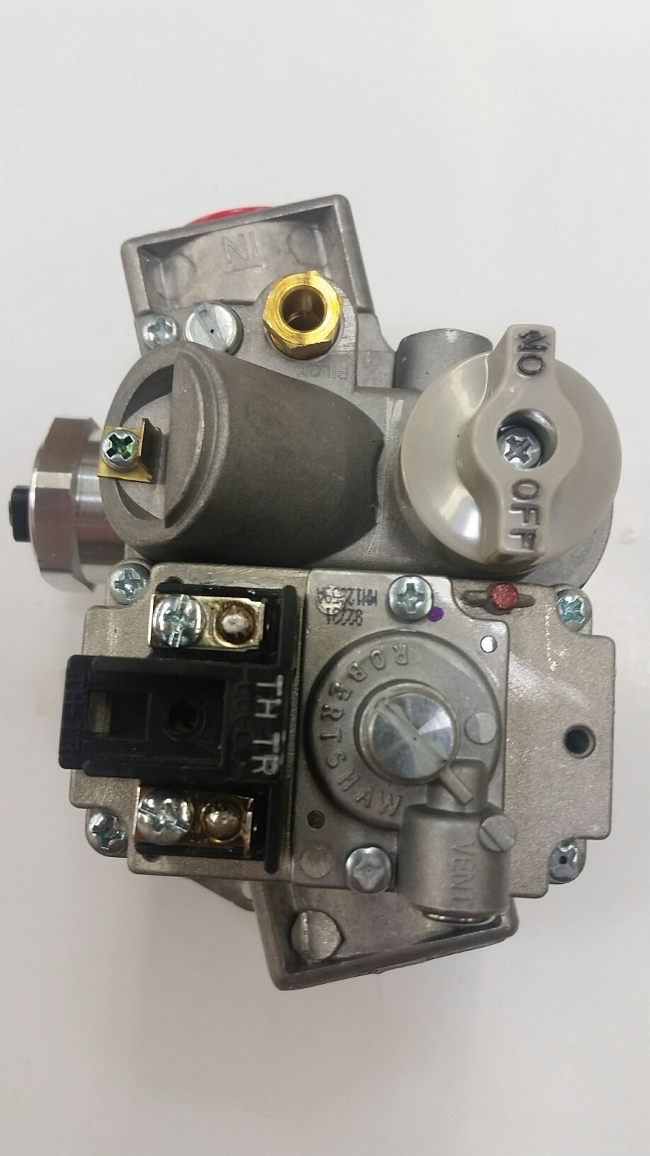Robert Shaw Gas Valve #007666F - High-Quality Replacement for HVAC & Furnace Systems | Durable & Reliable for Home & Commercial Use