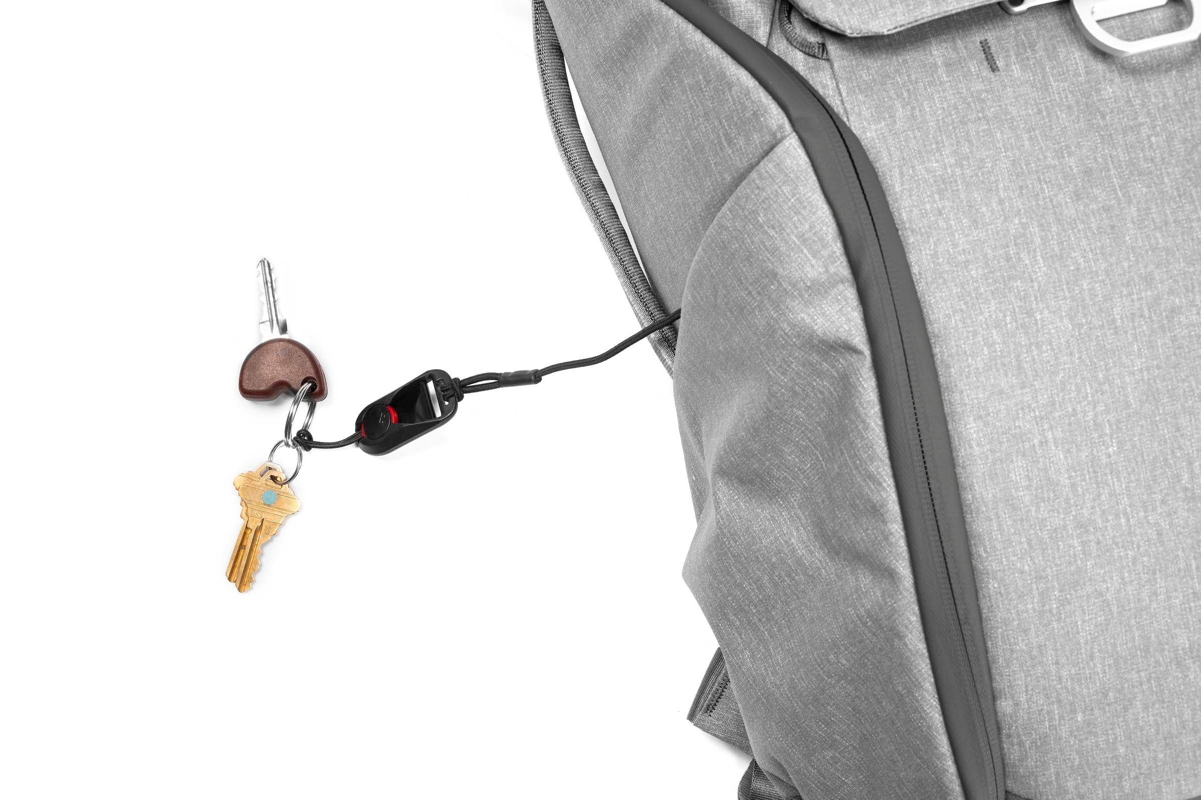 Peak Design Everyday Backpack 20L - Durable Camera & Travel Backpack for Photographers - Waterproof Laptop Bag with Customizable Storage - Perfect for Commuting, Hiking & Urban Adventures