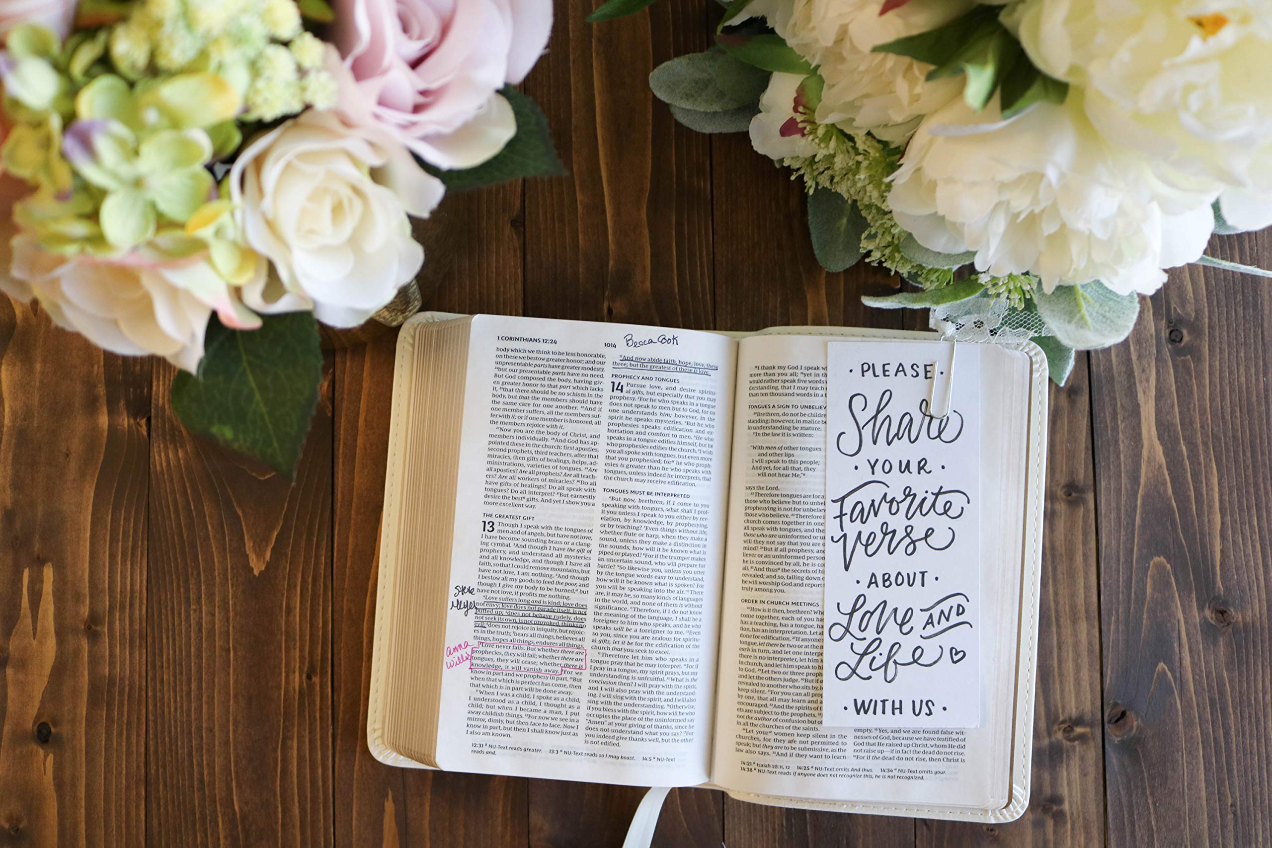 NKJV Bride's Bible - Leathersoft White Cover with Red Letter Comfort Print - Holy Bible New King James Version - Perfect for Weddings, Bridal Showers & Christian Gift Giving