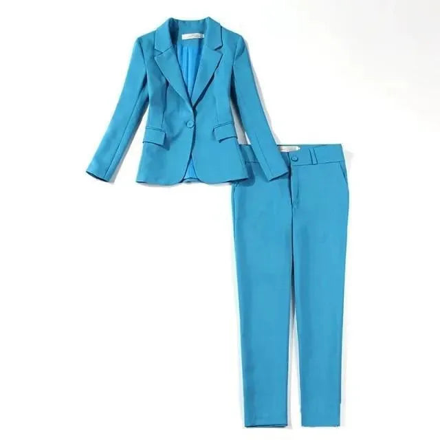 Stylish Women's Blogger Pantsuit - Trendy Office Wear & Casual Outfit for Social Media Influencers