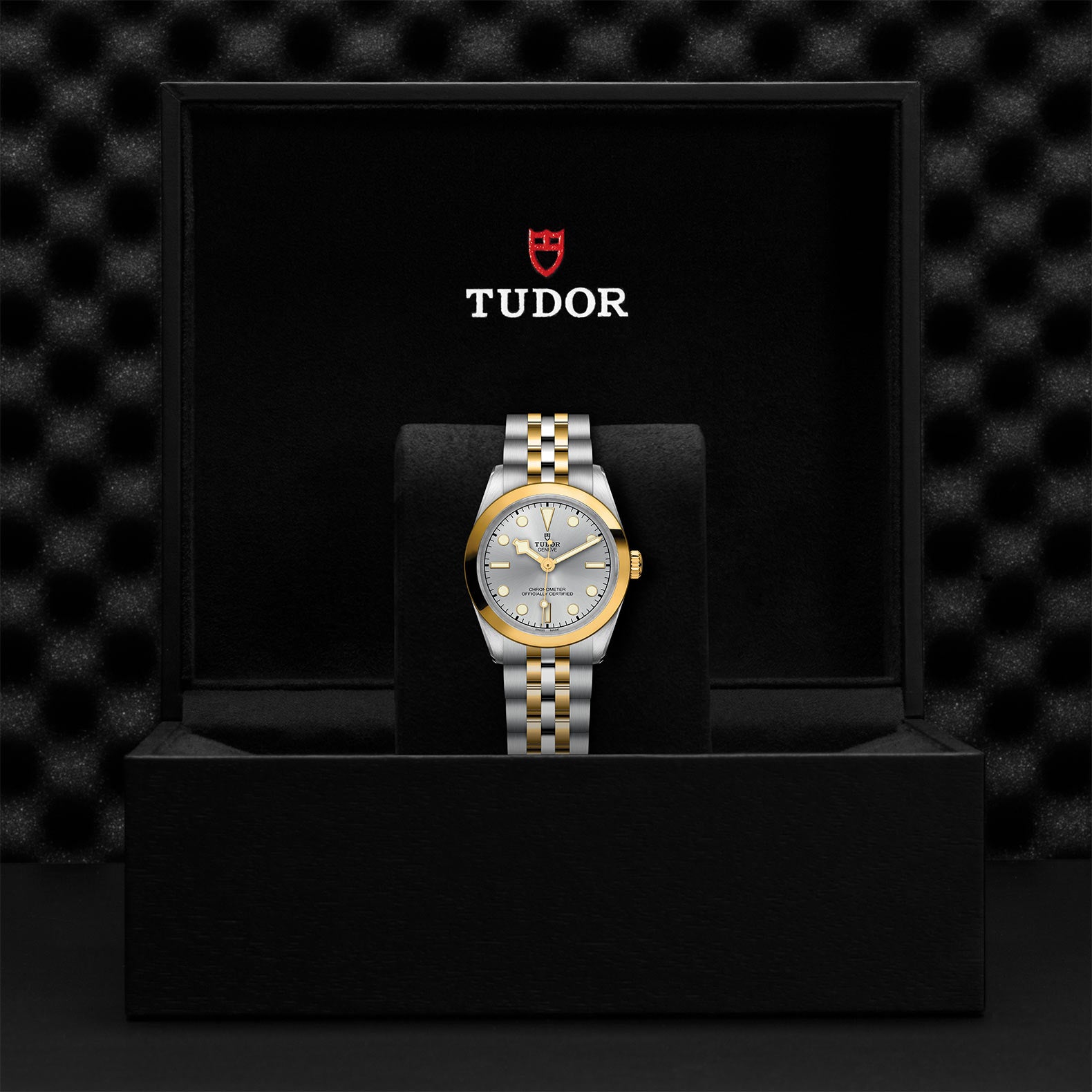 Black Bay One 31 S&G Watch - Luxury Stainless Steel & Gold Timepiece for Men - Perfect for Business, Formal Events & Everyday Wear