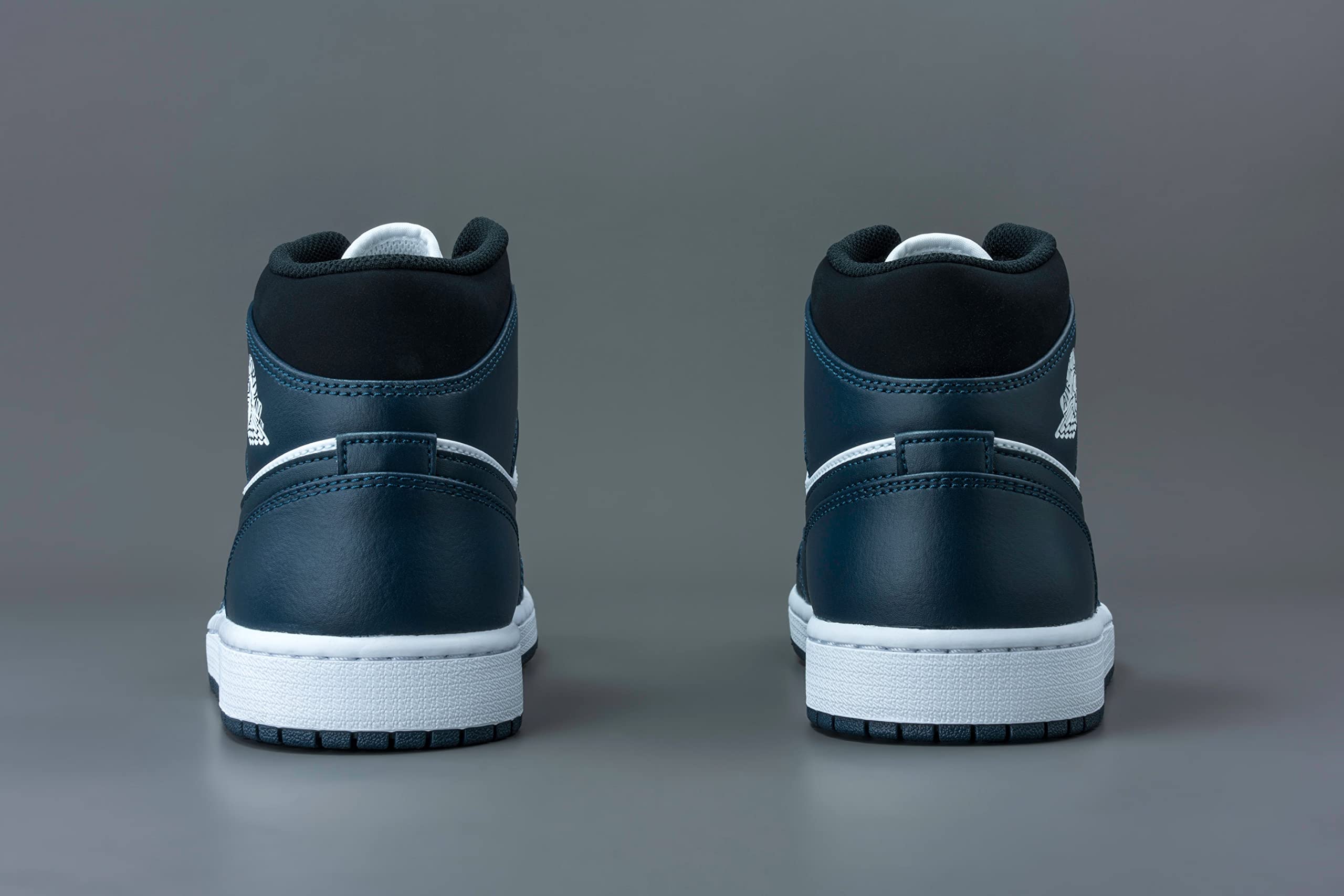 Nike Men's Air Jordan 1 Mid Basketball Shoes - Retro Sneakers for Men, High-Top Comfort & Style - Perfect for Streetwear, Casual Wear & Basketball Games
