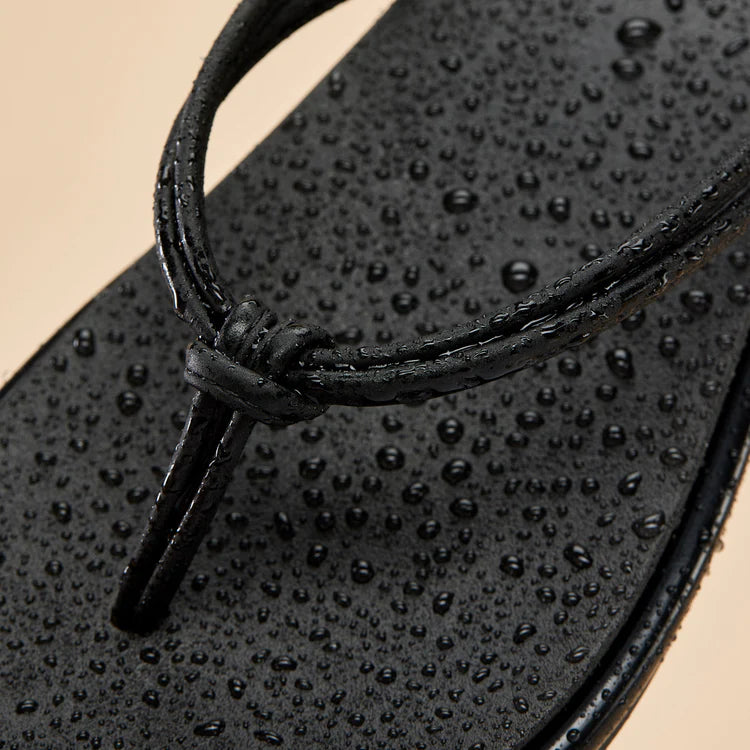 Women's Aka Sandals - Comfortable & Stylish Summer Beach Flip Flops for Walking, Travel, and Outdoor Activities