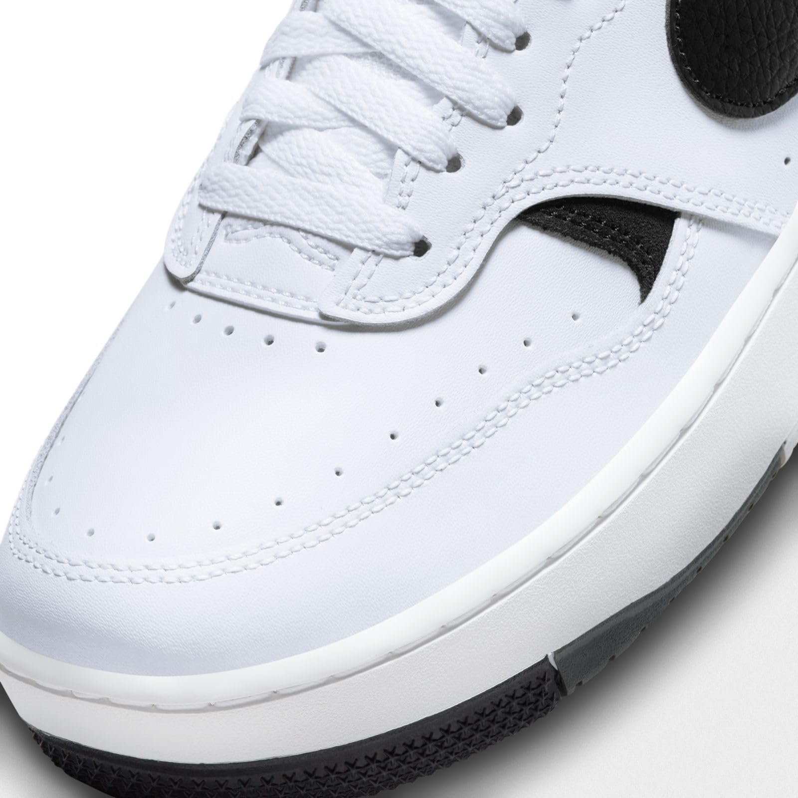 Nike Women's Running Sneakers - Lightweight Comfortable Athletic Shoes for Jogging, Gym & Casual Wear