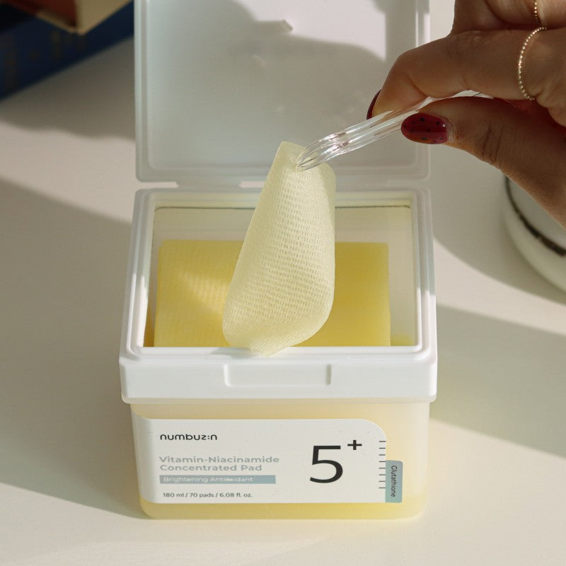 Numbuzin No.5 Vitamin Niacinamide Concentrated Pads - 70 Count | Brightening & Pore Care | Korean Skincare for Glowing Skin | Perfect for Daily Toner Step & Travel Skincare Routine
