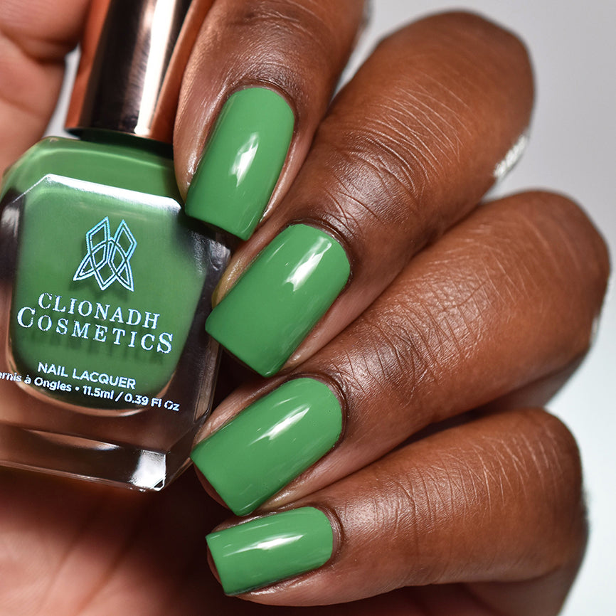 Solitaire Nail Polish - Long Lasting Glossy Nail Lacquer for Women | Perfect for Manicures, Pedicures & Special Occasions