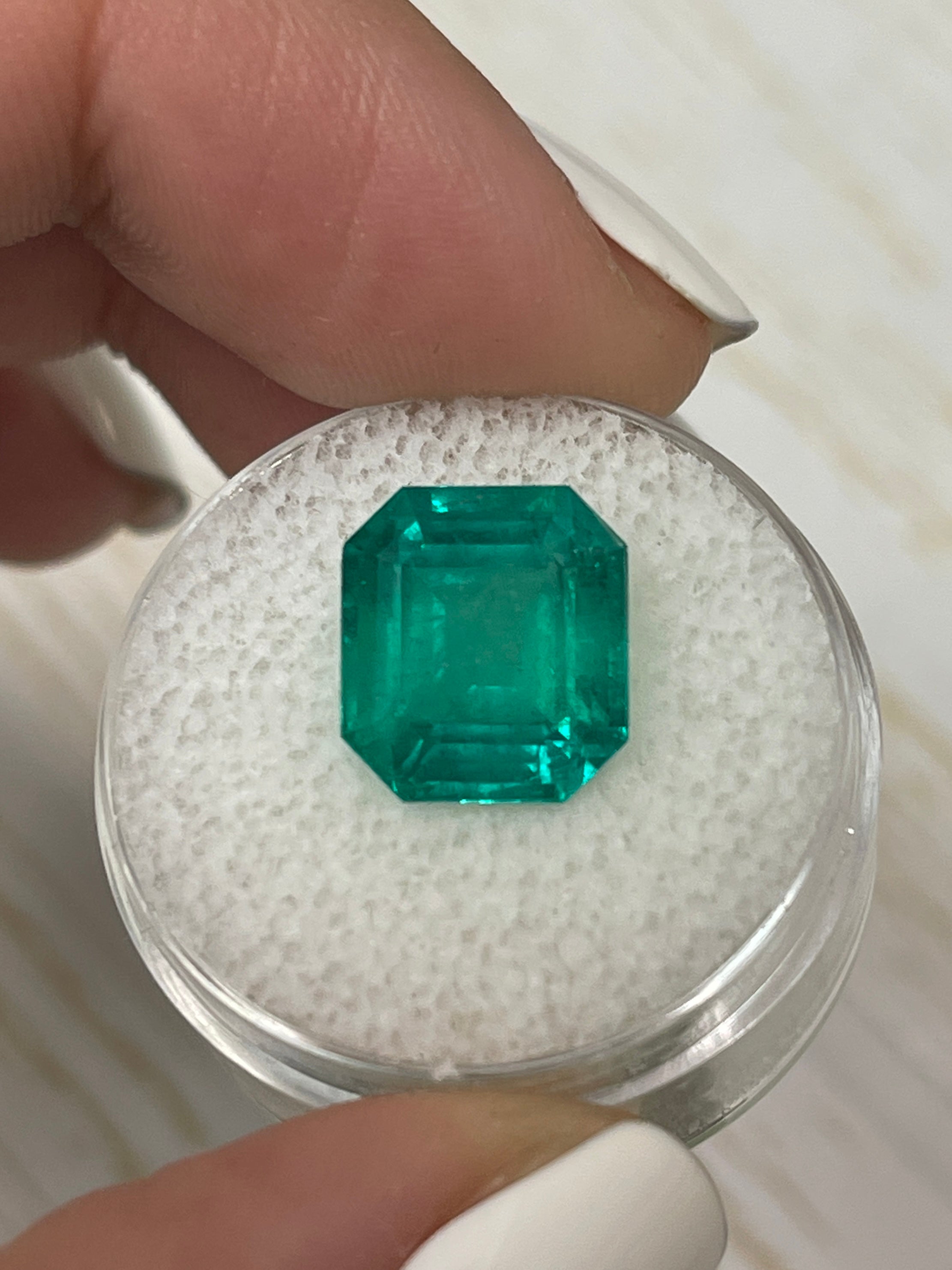 5.84 Carat GIA Certified Intense Bluish Green Natural Colombian Loose Emerald - Asscher Cut Gemstone for Jewelry Making & Engagement Rings