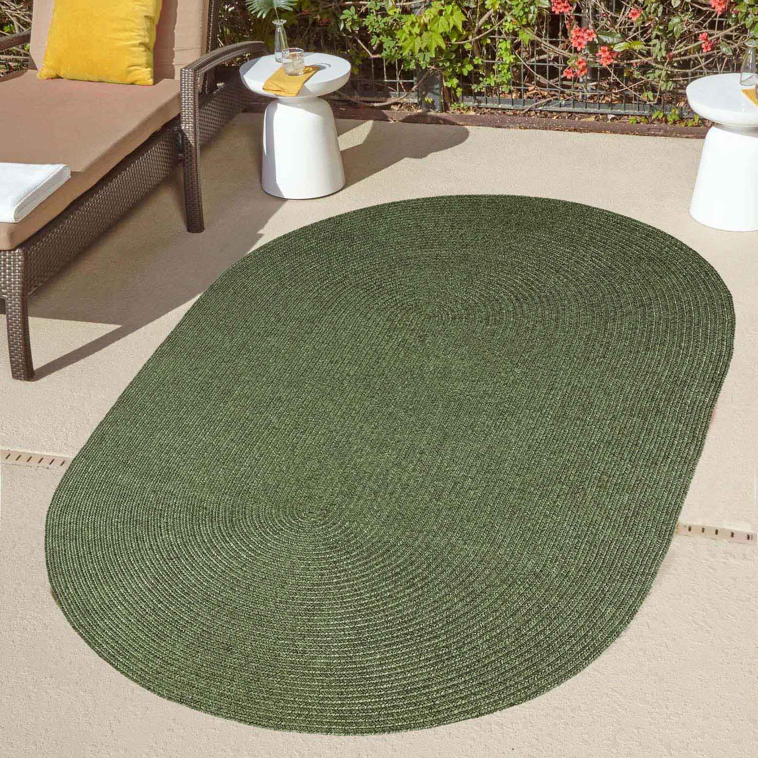 Classic Braided Area Rug - Non-Slip Indoor/Outdoor Oval Rug for Living Room, Bedroom, Patio & Deck - Soft & Durable Home Decor