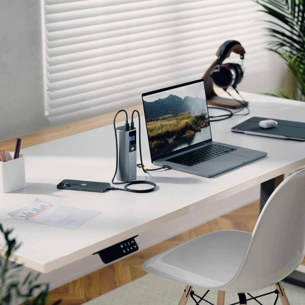 Ark Pro 27,600mAh Portable Charger - 160W Fast Charging Power Bank with Detachable 50cm USB C Cable - Perfect for Travel, Camping, and Emergency Power Backup
