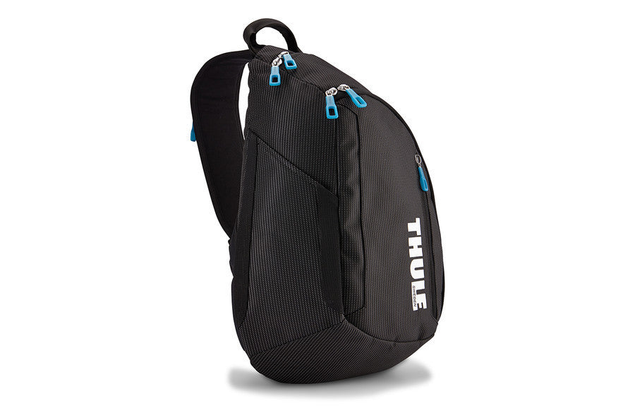 Thule Crossover 17L Sling Backpack - Lightweight Water-Resistant Crossbody Bag for Travel, Hiking & Everyday Use - Perfect for Commuters, Photographers & Outdoor Adventures