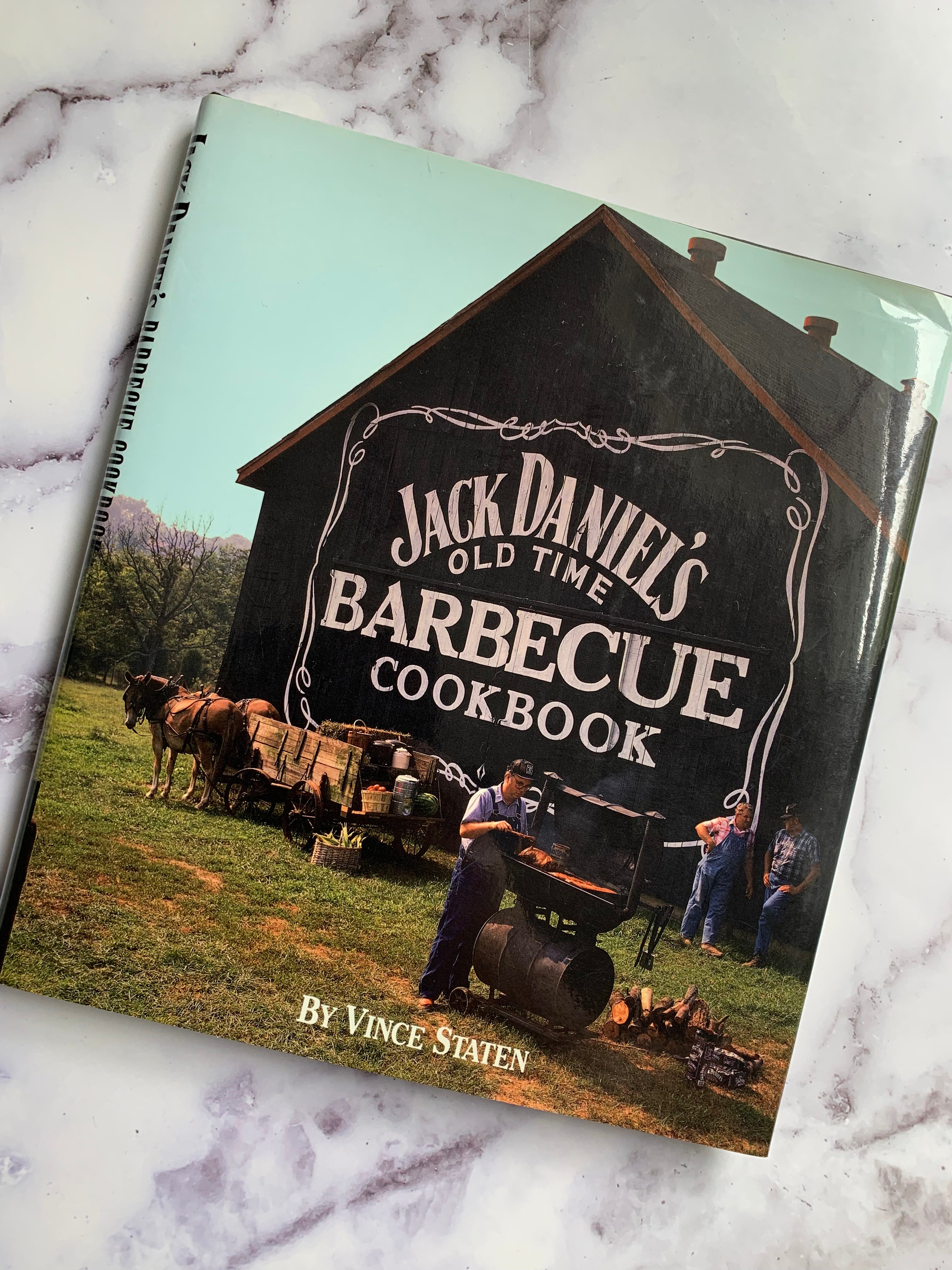Jack Daniel's Old Time Barbecue Cookbook - Authentic Tennessee BBQ Recipes & Grilling Techniques | Perfect for Backyard BBQs, Tailgating & Outdoor Cooking