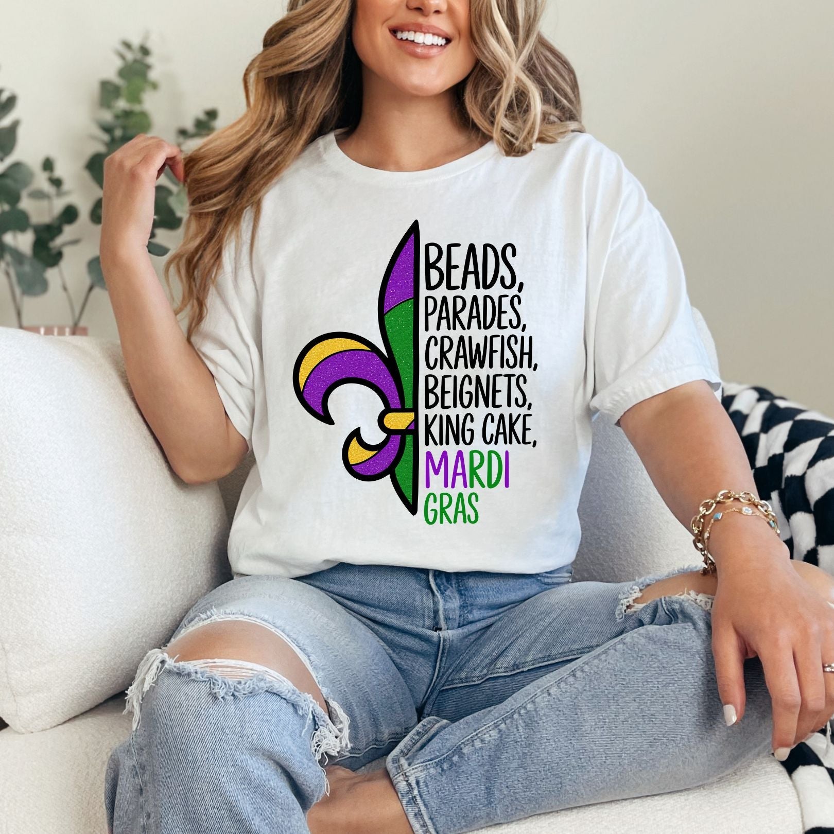 Best Of Mardi Gras Graphic Tee - Vintage Carnival Festival T-Shirt for Men & Women - Perfect for Mardi Gras Parties, Costume Events & Casual Wear