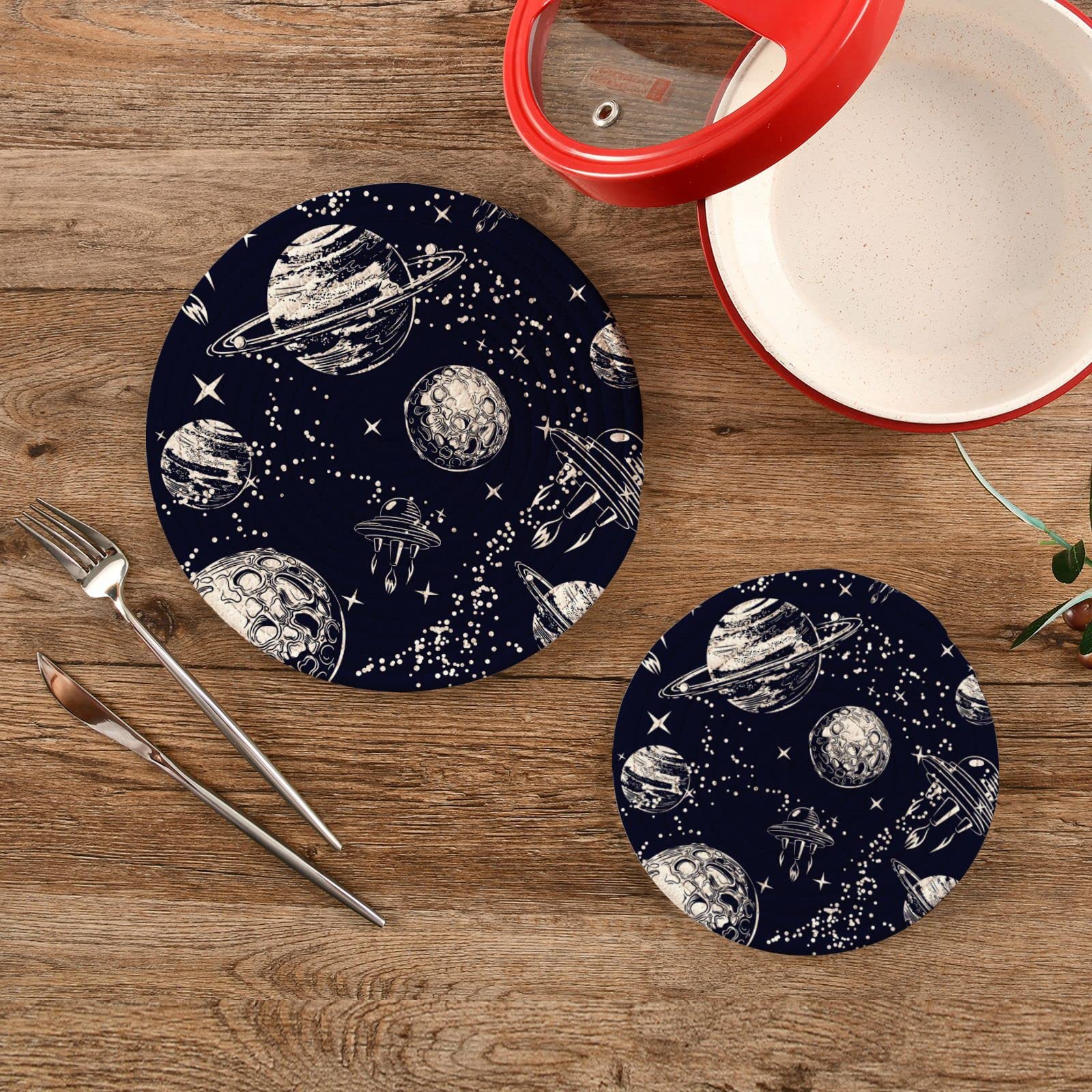 Cosmic Planets & Spaceships Kitchen Pot Holders Set of 2 - Heat Resistant Cotton Round Potholders with Thread Weave Design - Perfect for Cooking, Baking & New Home Gifts