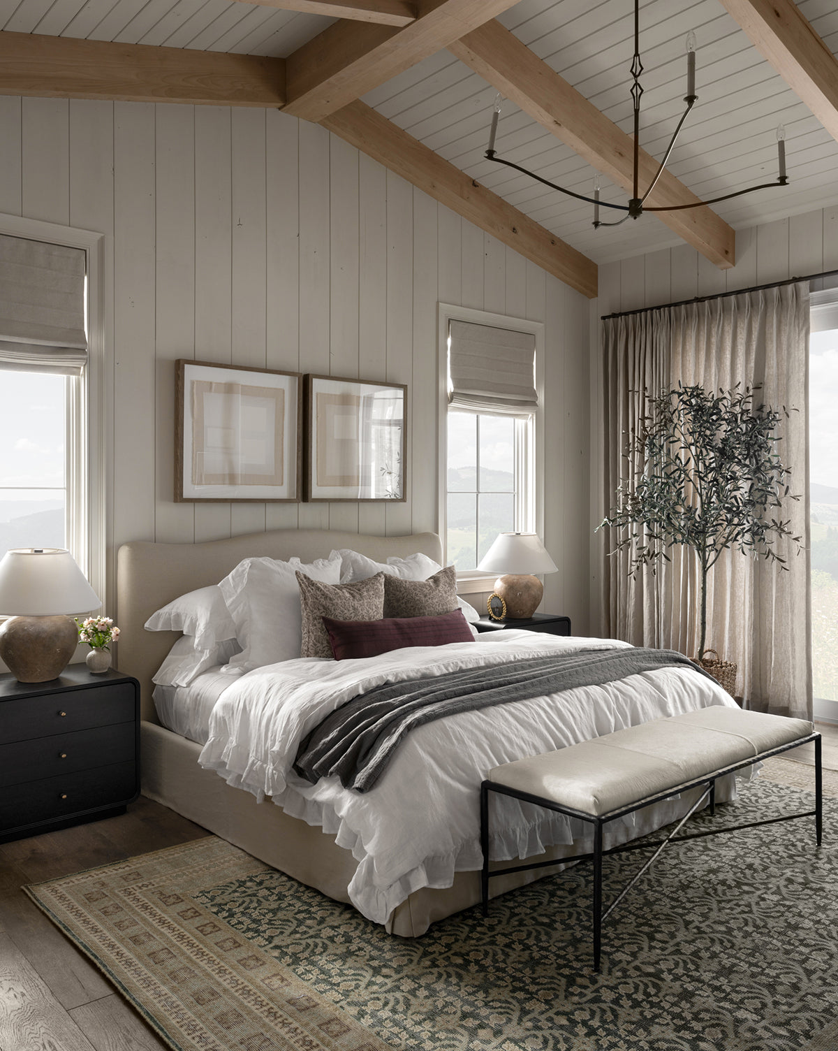 Elegant White Linen Duvet Cover with Ruffle Trim - Soft & Breathable Bedding Set for Master Bedroom, Guest Room, or Airbnb - Queen/King Size Available