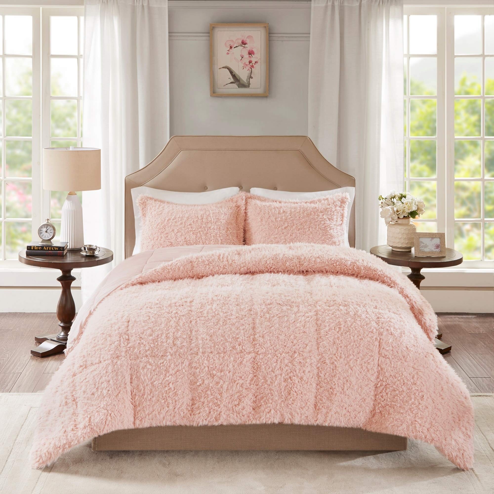 2 Piece Pink Mink Comforter Set - Twin Size Sherpa & Faux Fur Reversible Bedding - Ultra Soft Fluffy Oversized Plush Heavyweight Polyester Comforter - Perfect for Cozy Winter Nights & Bedroom Decor