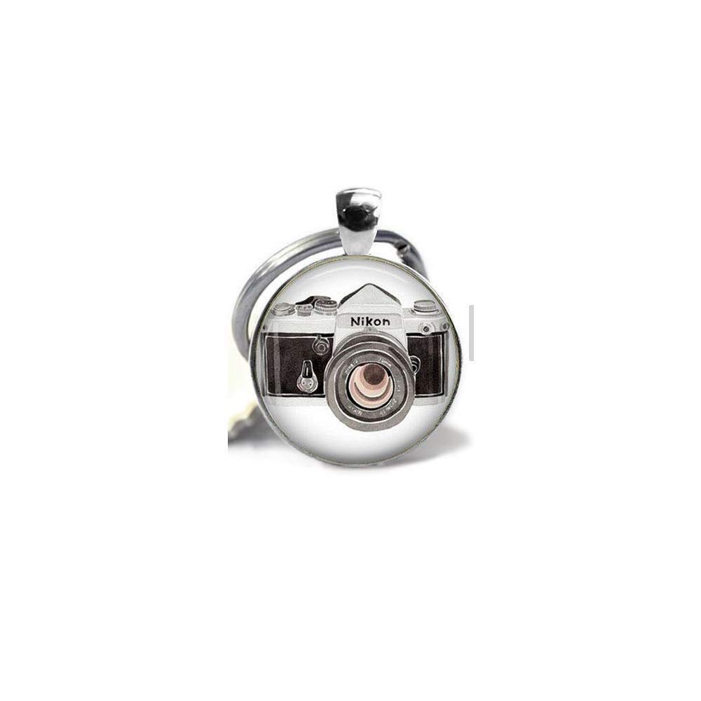 Vintage Camera Pendant Necklace - Old Film Camera Charm Jewelry - Perfect Photographer Gift for Women & Men - Unique Keychain Accessory for Camera Lovers - Great for Birthdays, Anniversaries & Special Occasions