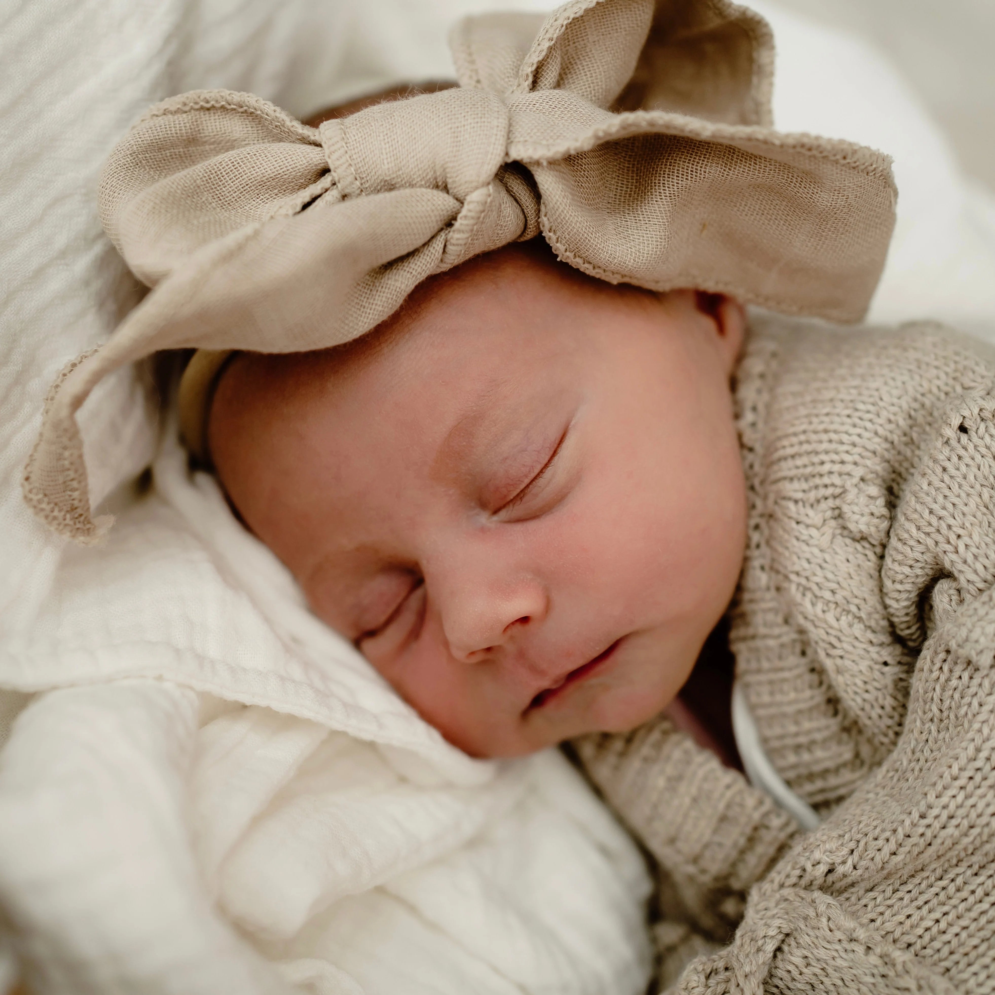 Pop Ya Tot Muslin Top Knot Headband for Babies - Soft & Breathable Hair Accessory for Newborns, Infants & Toddlers - Perfect for Everyday Wear, Photo Shoots & Special Occasions