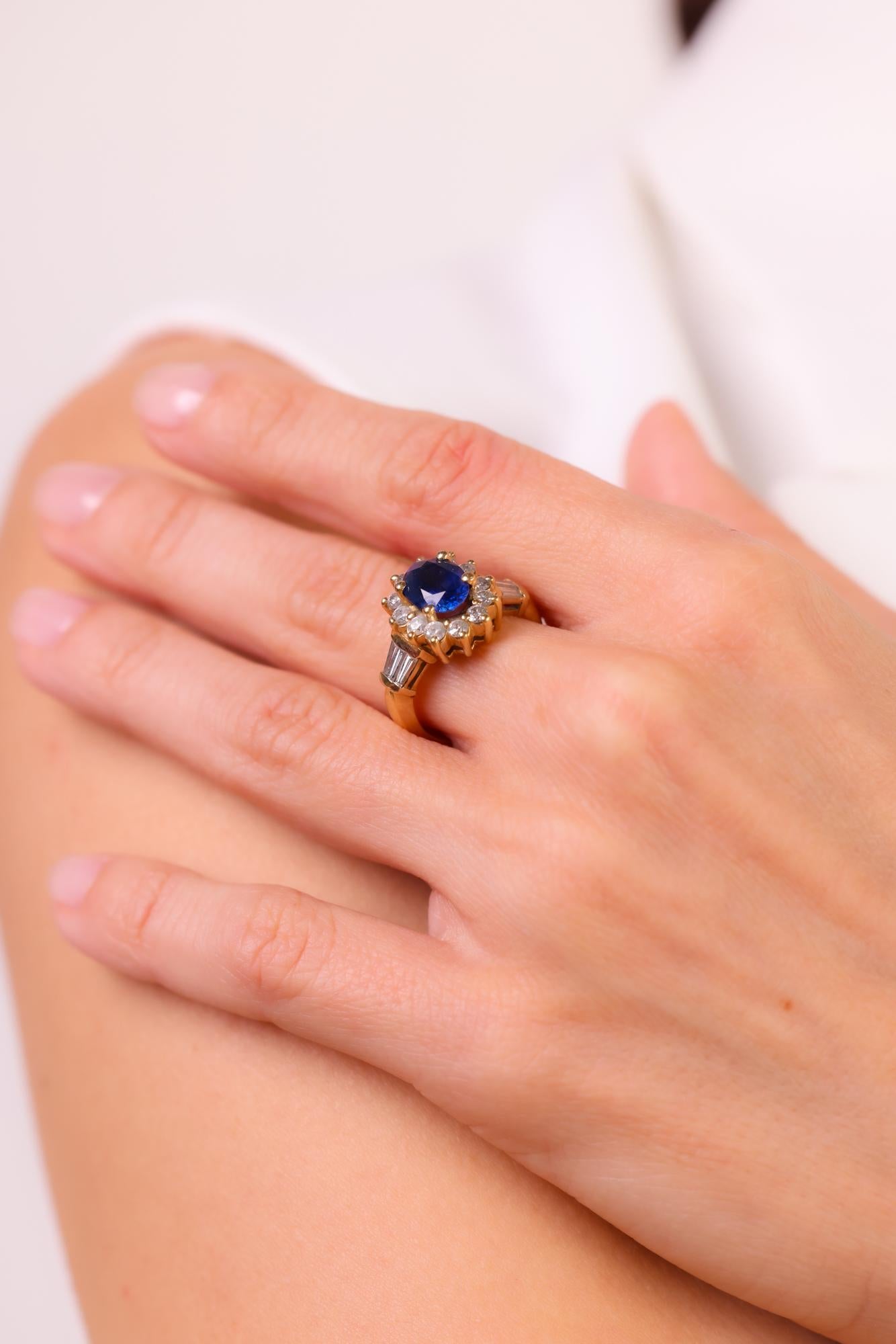 2.40 Carat Vintage Sapphire and Diamond Cluster Ring in 14K Yellow Gold - Elegant Jewelry for Weddings, Anniversaries & Special Occasions