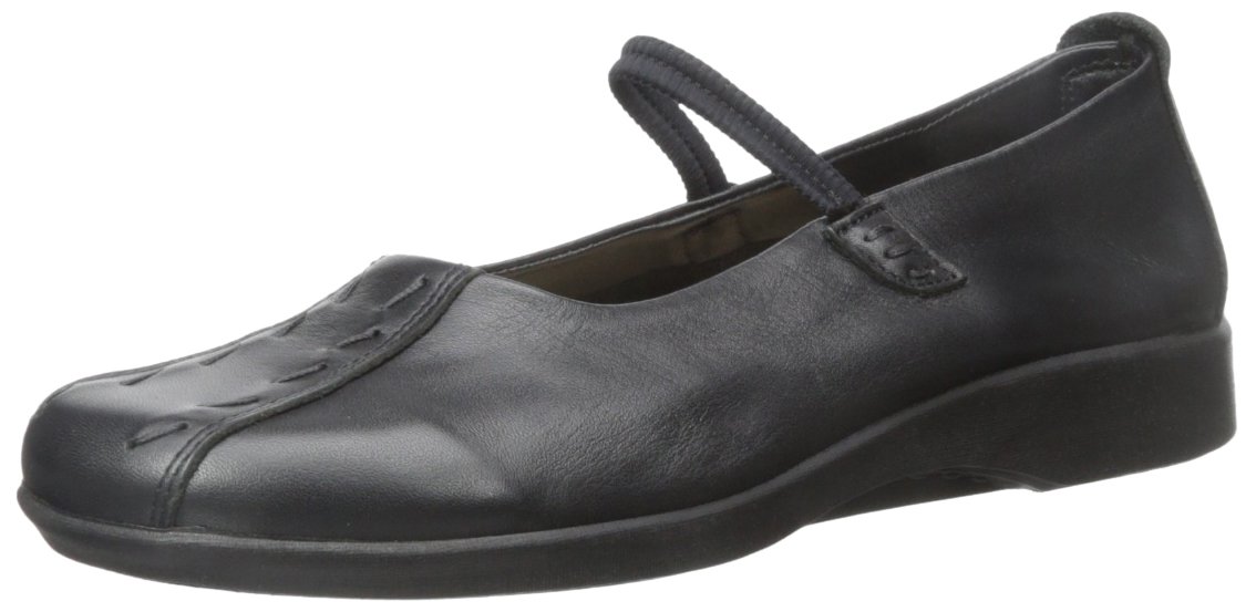 Arcopedico Women's Shawna Comfortable Lightweight Slip-On Shoes for Walking, Travel & Everyday Wear | Breathable & Supportive Footwear for Women