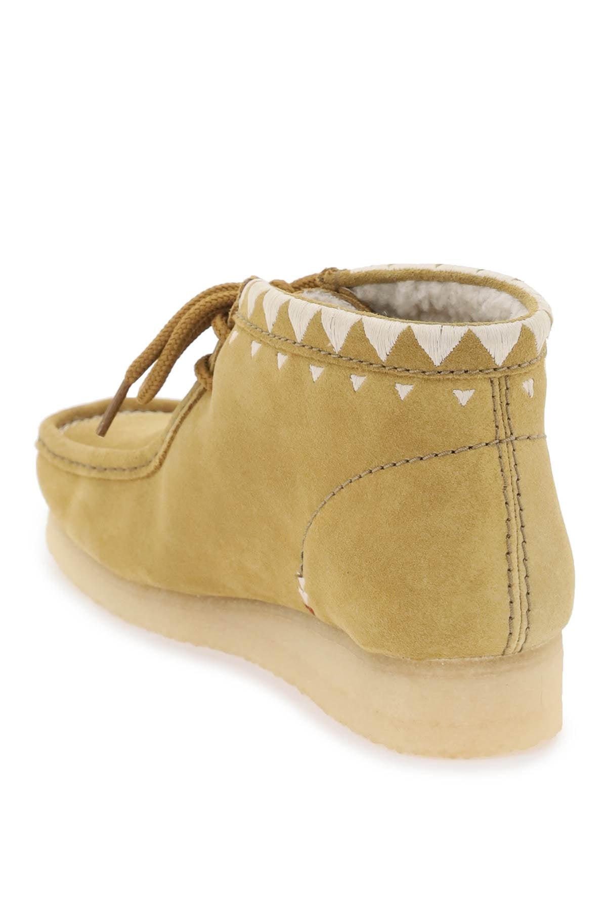 Clarks Originals Wallabee Lace-Up Boots for Men & Women - Comfortable Leather Casual Shoes for Walking, Work & Everyday Wear