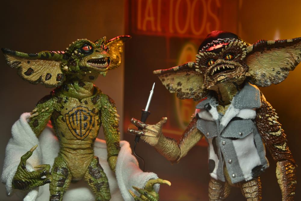 NECA Gremlins 2: The New Batch Tattoo Gremlins Action Figure 2-Pack - Collectible Movie Toys for Horror Fans & Pop Culture Collectors - Perfect for Display, Gifts, and Halloween Decorations