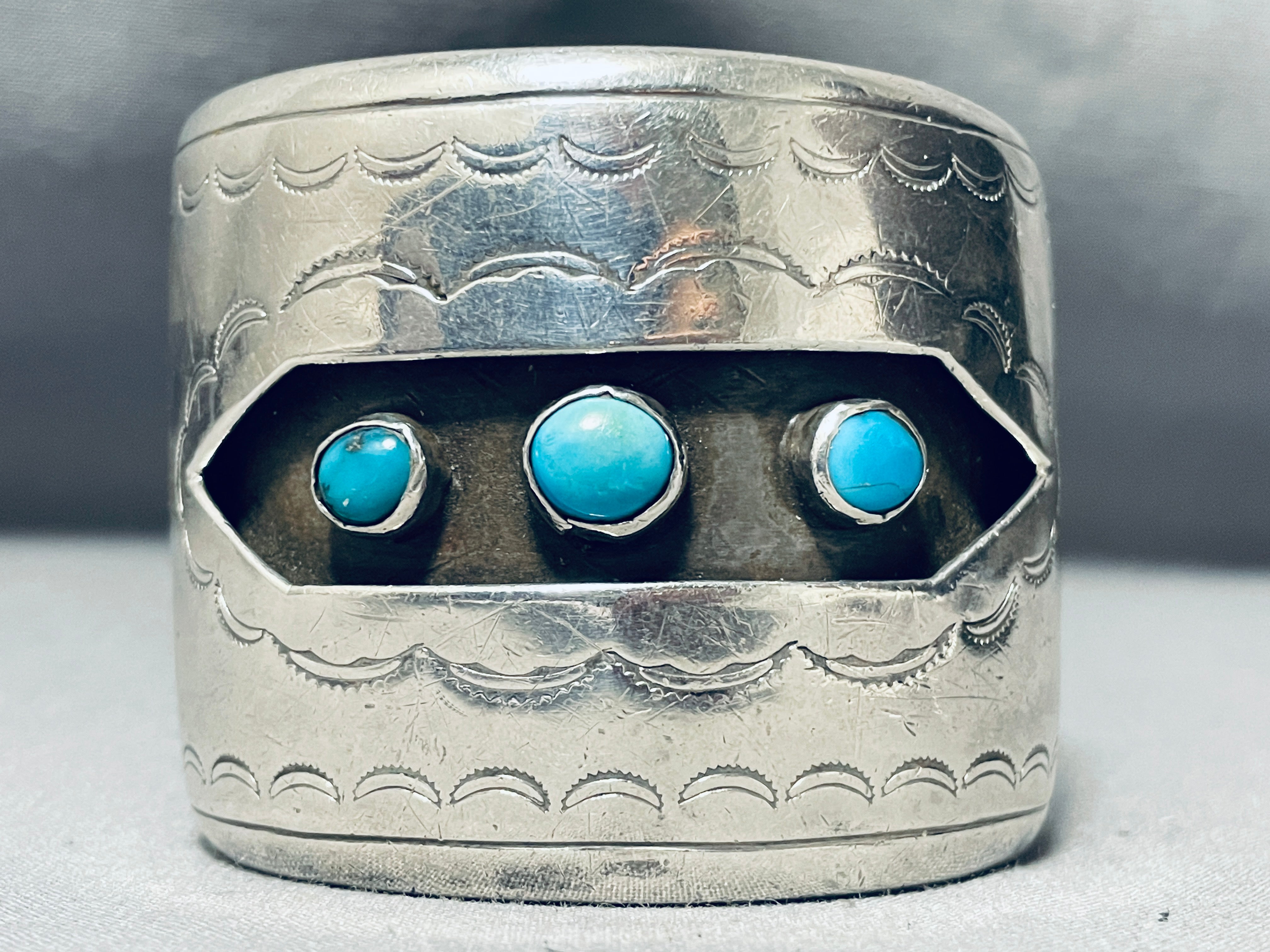 Vintage Navajo Turquoise Sterling Silver Shadow Bracelet - 153g Handmade Native American Jewelry for Women - Perfect for Boho Fashion, Gift Giving & Special Occasions