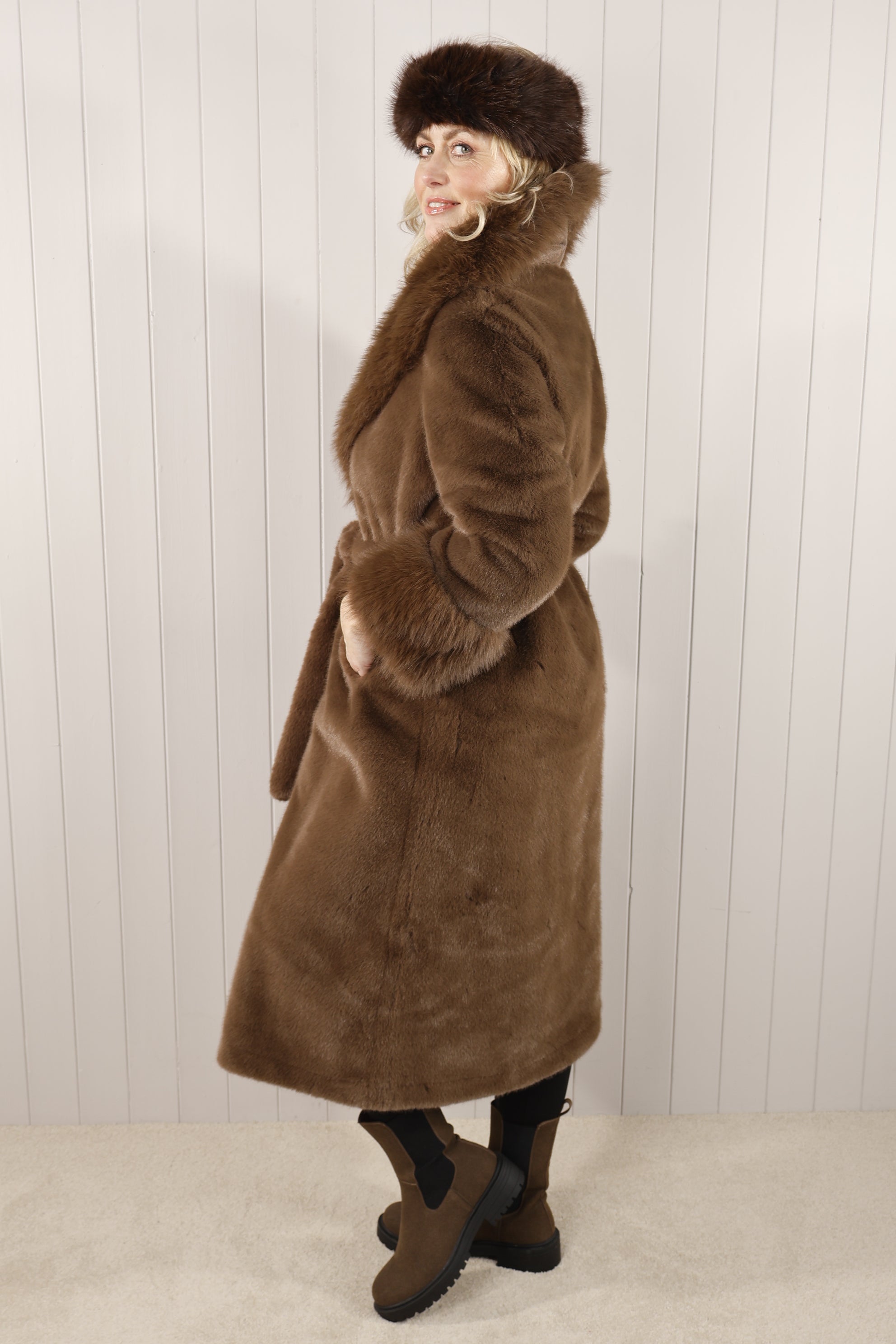 Luxury Tegan Faux Fur Coat Women's Winter Jacket - Soft Chocolate Brown Outerwear for Casual & Evening Wear