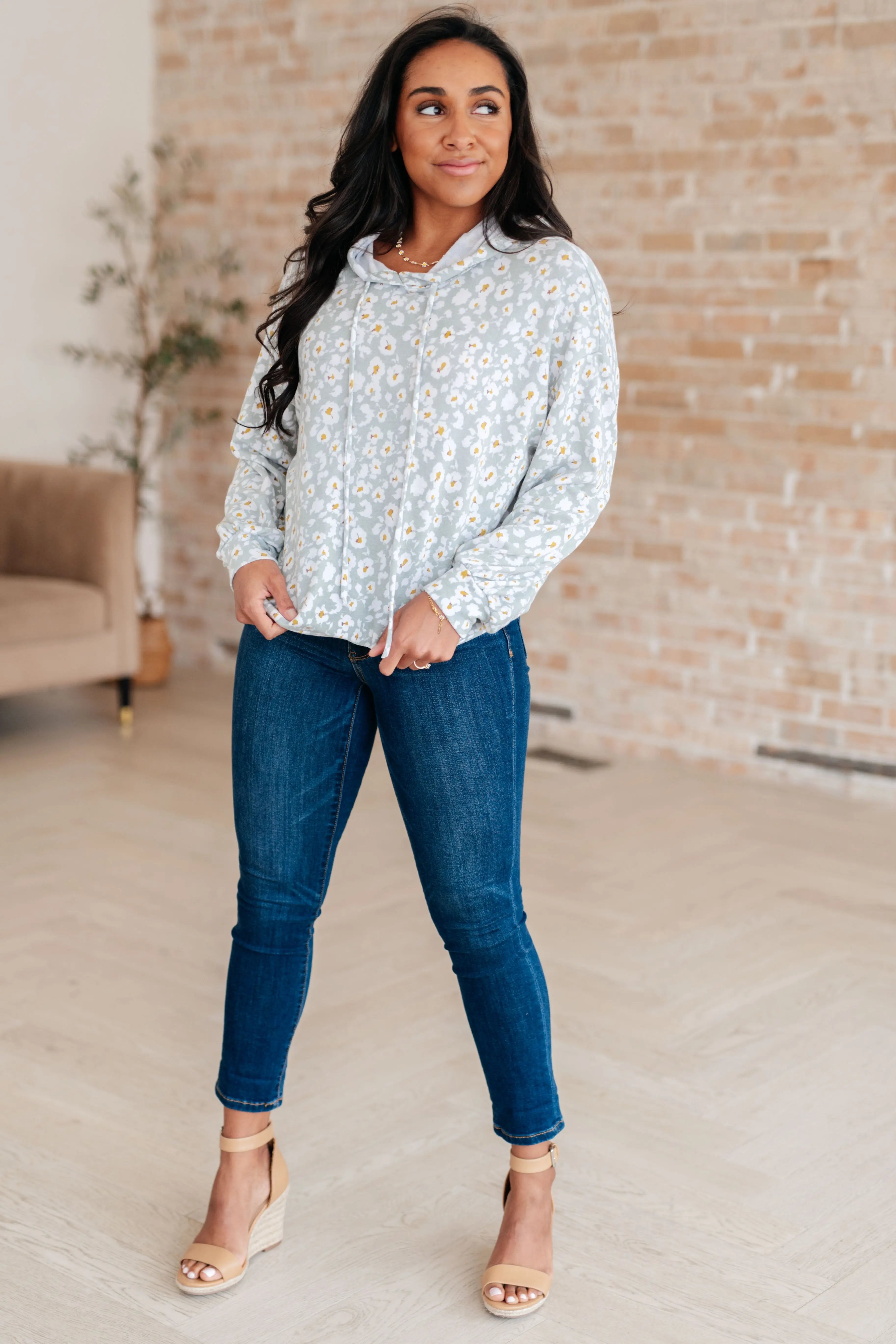 Soft & Stylish Pollen Pullover Sweater for Women - Cozy Knit Top for Fall & Winter | Perfect for Casual Outings & Layering