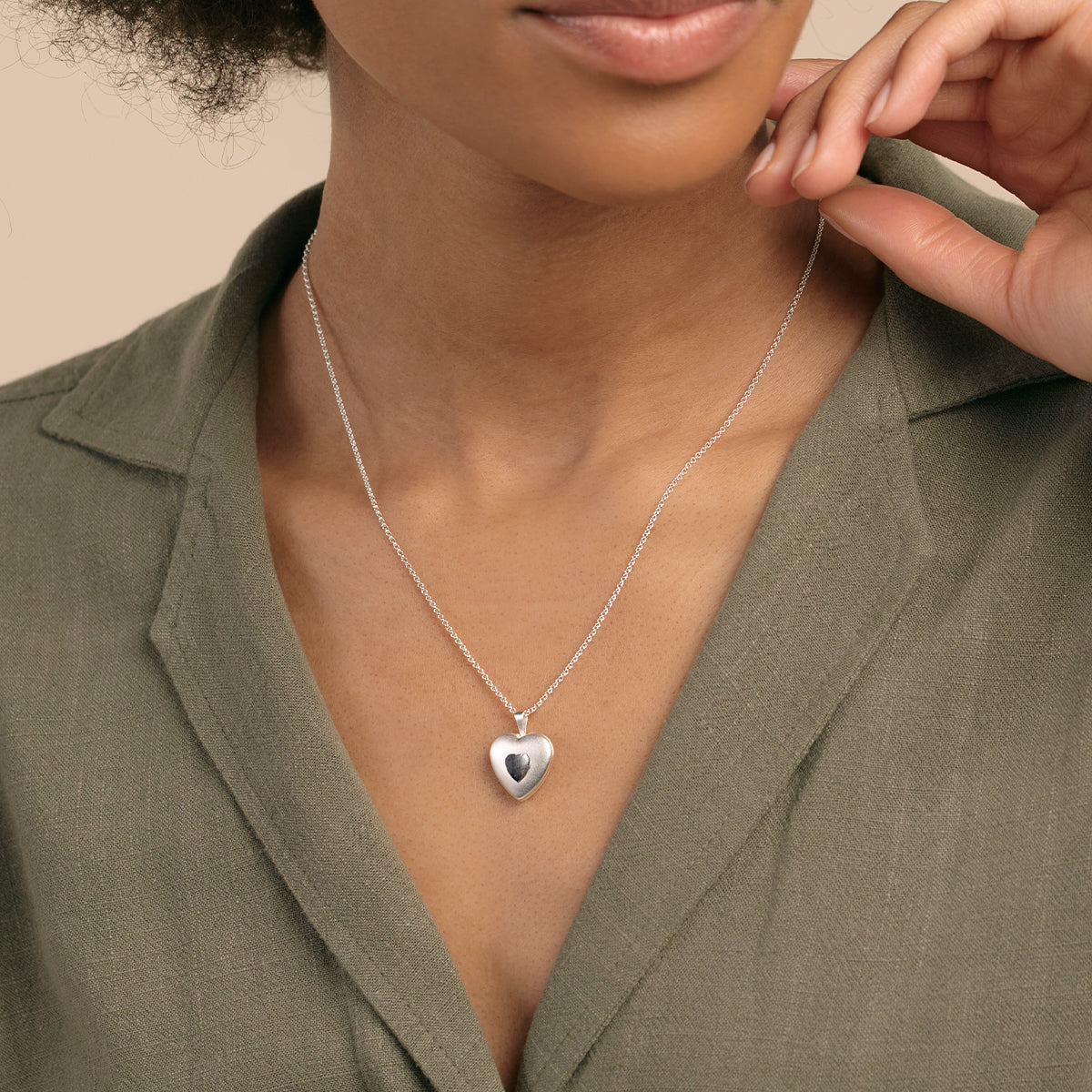 Heart Locket Necklace for Women - Sterling Silver Engraved Pendant with Chain - Perfect Gift for Valentine's Day, Anniversary & Mother's Day