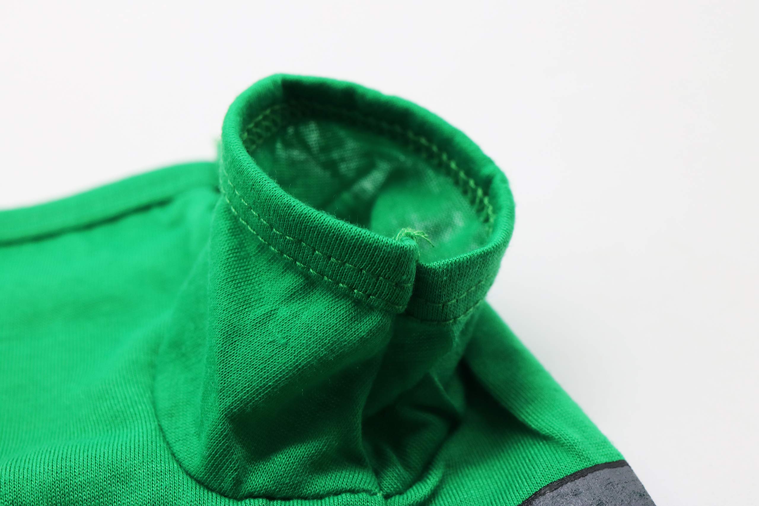 DroolingDog Funny Christmas Pet Dog T-Shirt - Festive Green Costume for Small Dogs XS | Perfect for Holiday Photos & Parties
