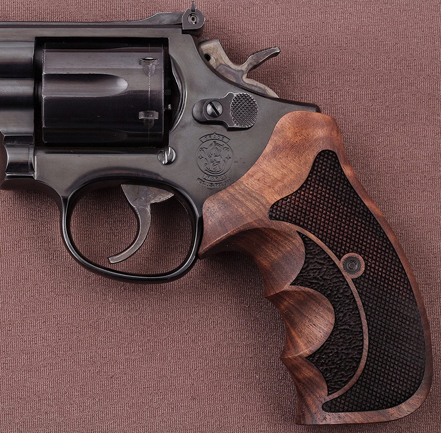 Smith Wesson N Frame Round Butt Walnut Handgun Grip - Premium Wood Pistol Grip for Revolvers - Perfect for Shooting Range, Hunting & Concealed Carry