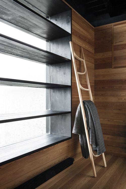 GTV Bentwood Ladder - Sturdy Wooden Step Ladder for Home, Kitchen, and Office Use - Perfect for Reaching High Shelves and Storage Spaces