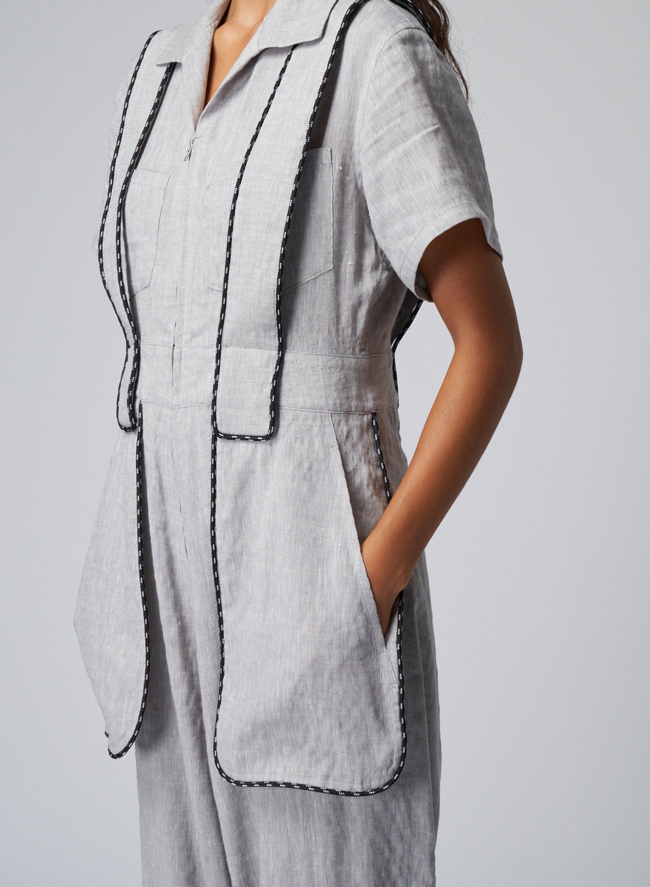 Breathable Linen Rayon Jumpsuit with Multiple Pockets - Comfortable Summer Romper for Women, Casual Outfit for Beach, Travel & Everyday Wear