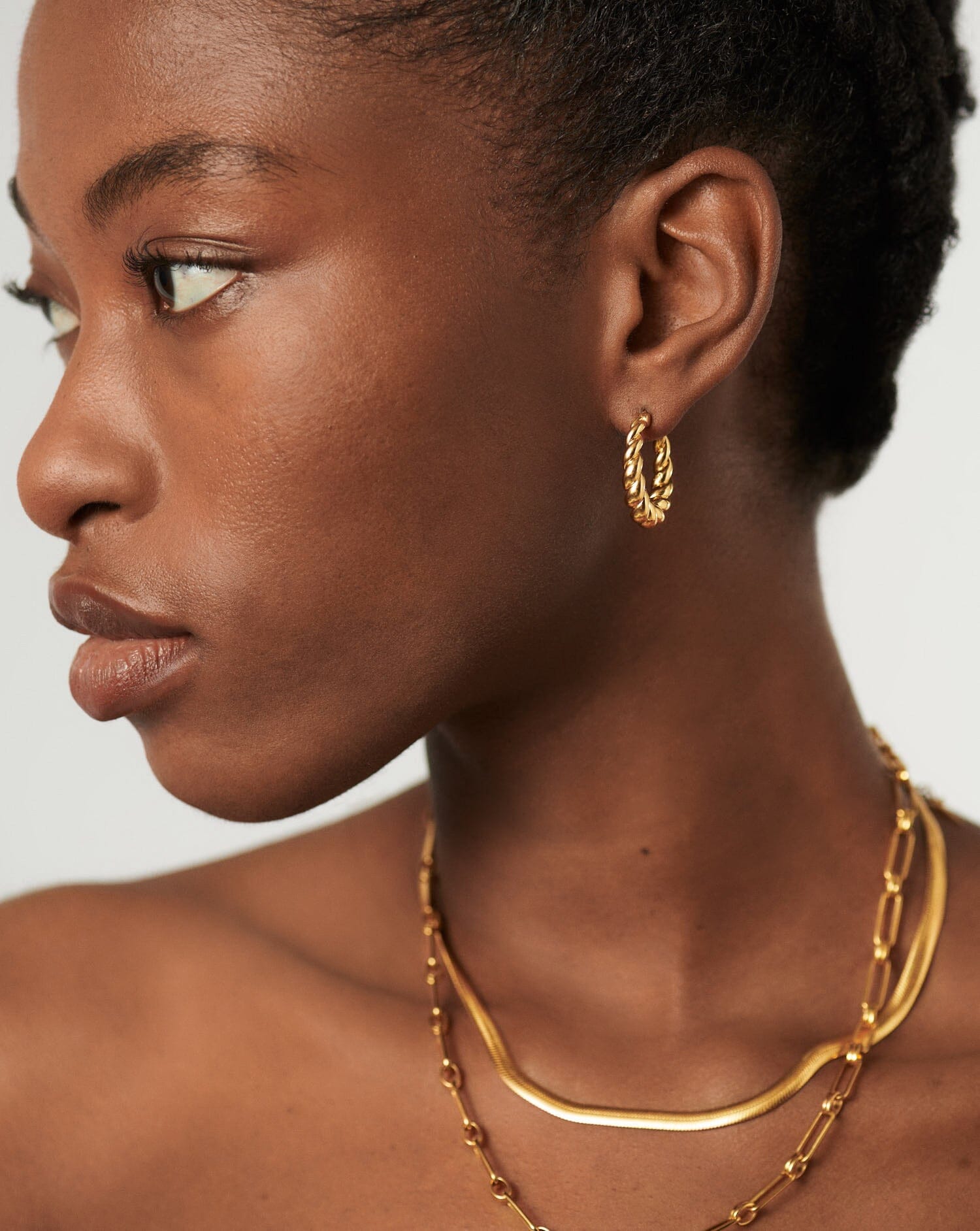 Twisted Tidal Medium Hoop Earrings - 18k Gold Plated Dangle Earrings for Women | Trendy Boho Jewelry for Everyday Wear & Special Occasions